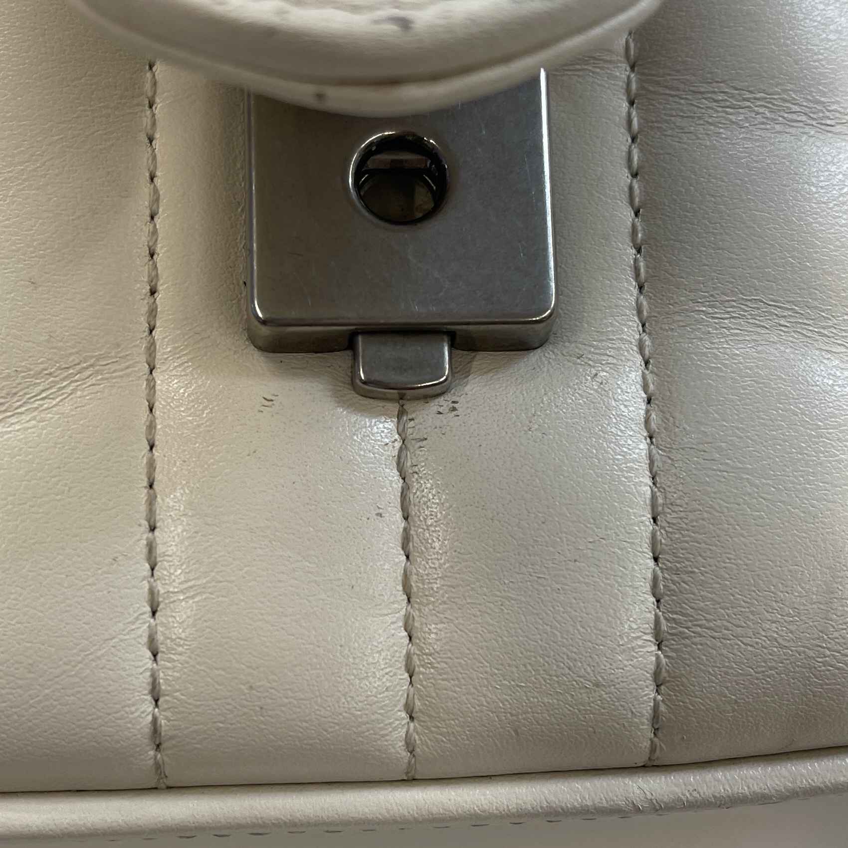 Women's Gg Marmont Handbag Cream