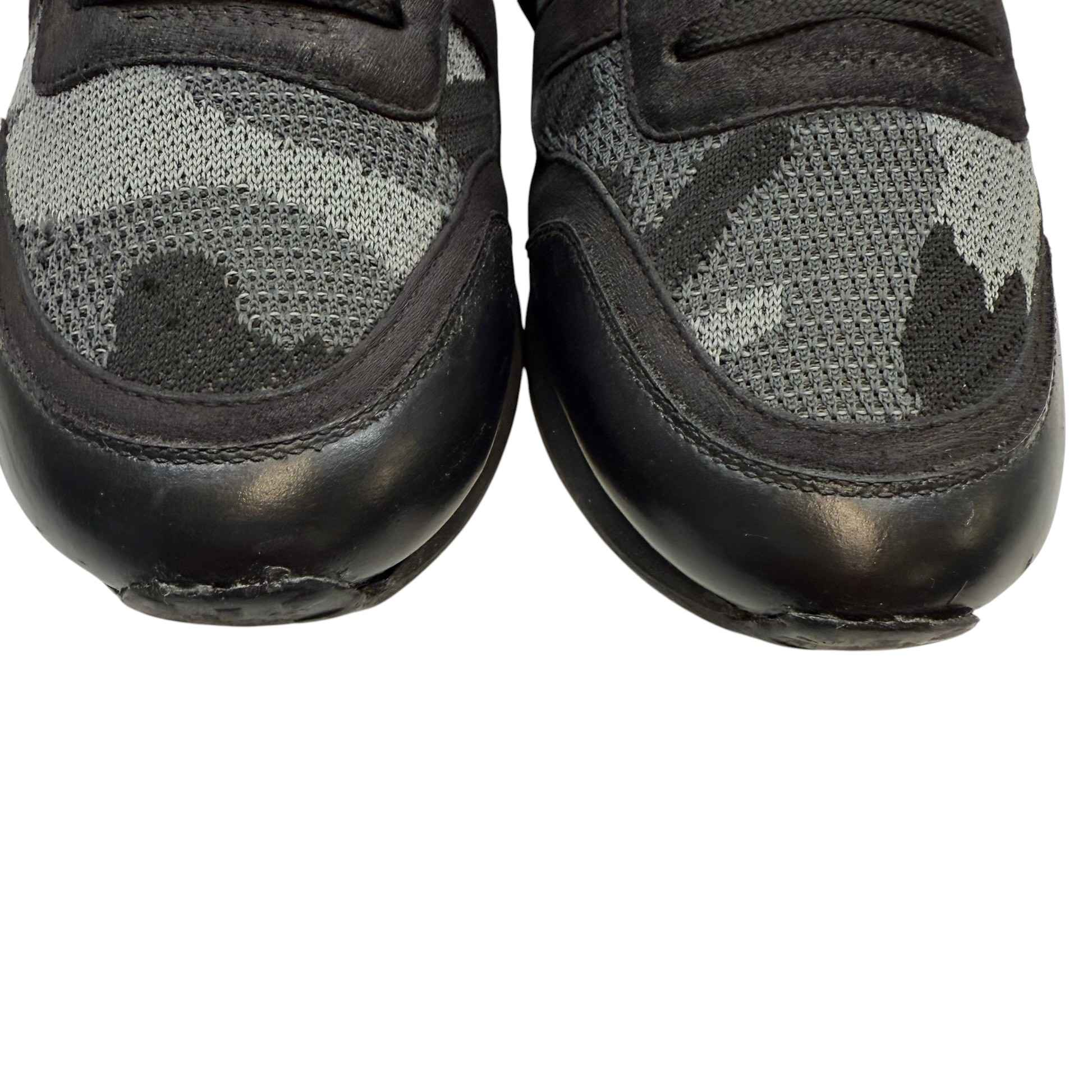 Men's Knit Rockrunner Low Trainers Black Size EU 40.5 / UK 6.5