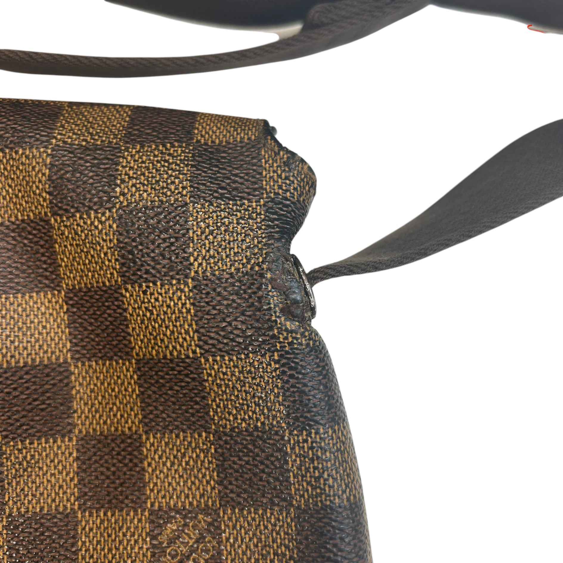 Men's Damier Brooklyn Pm Messenger Bag Brown
