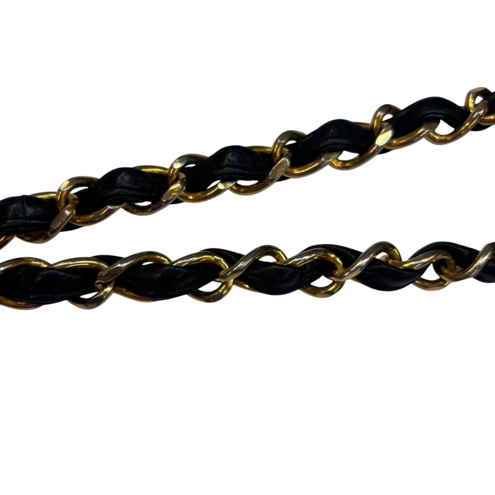 Women's Matelasse Double Chain Lamb Skin Handbag Black