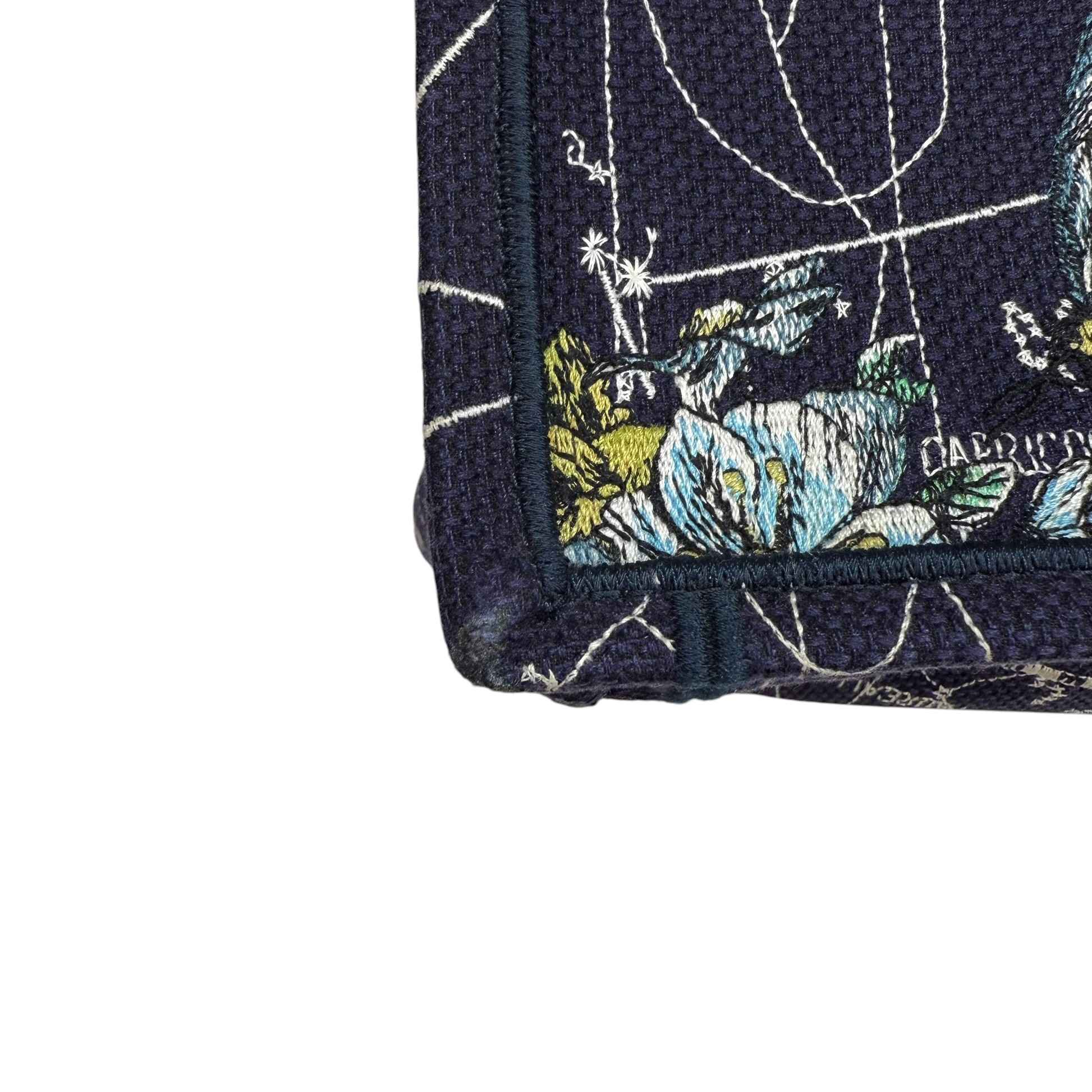 Women's Medium Book Tote Zodiac Embroidery Bag Navy