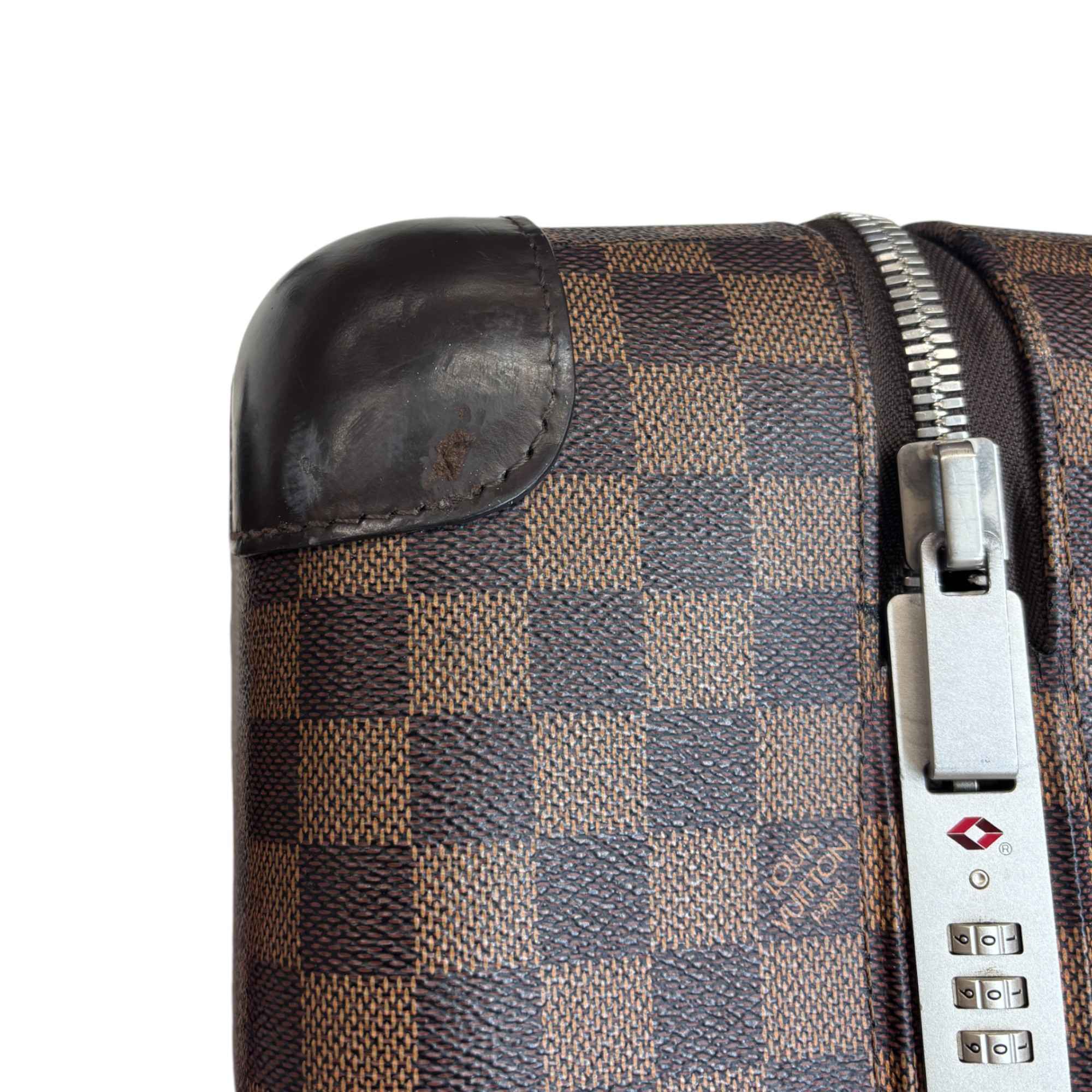 Horizon 55 Suitcase Brown