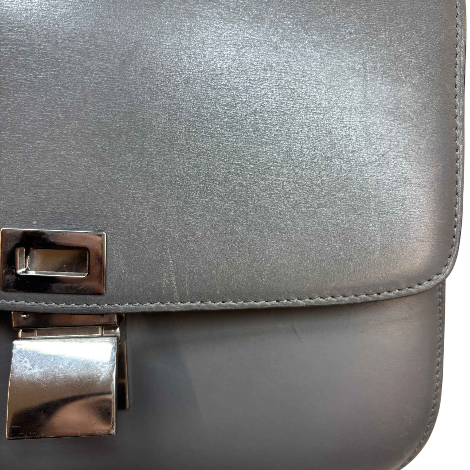 Women's Medium Box Handbag Grey