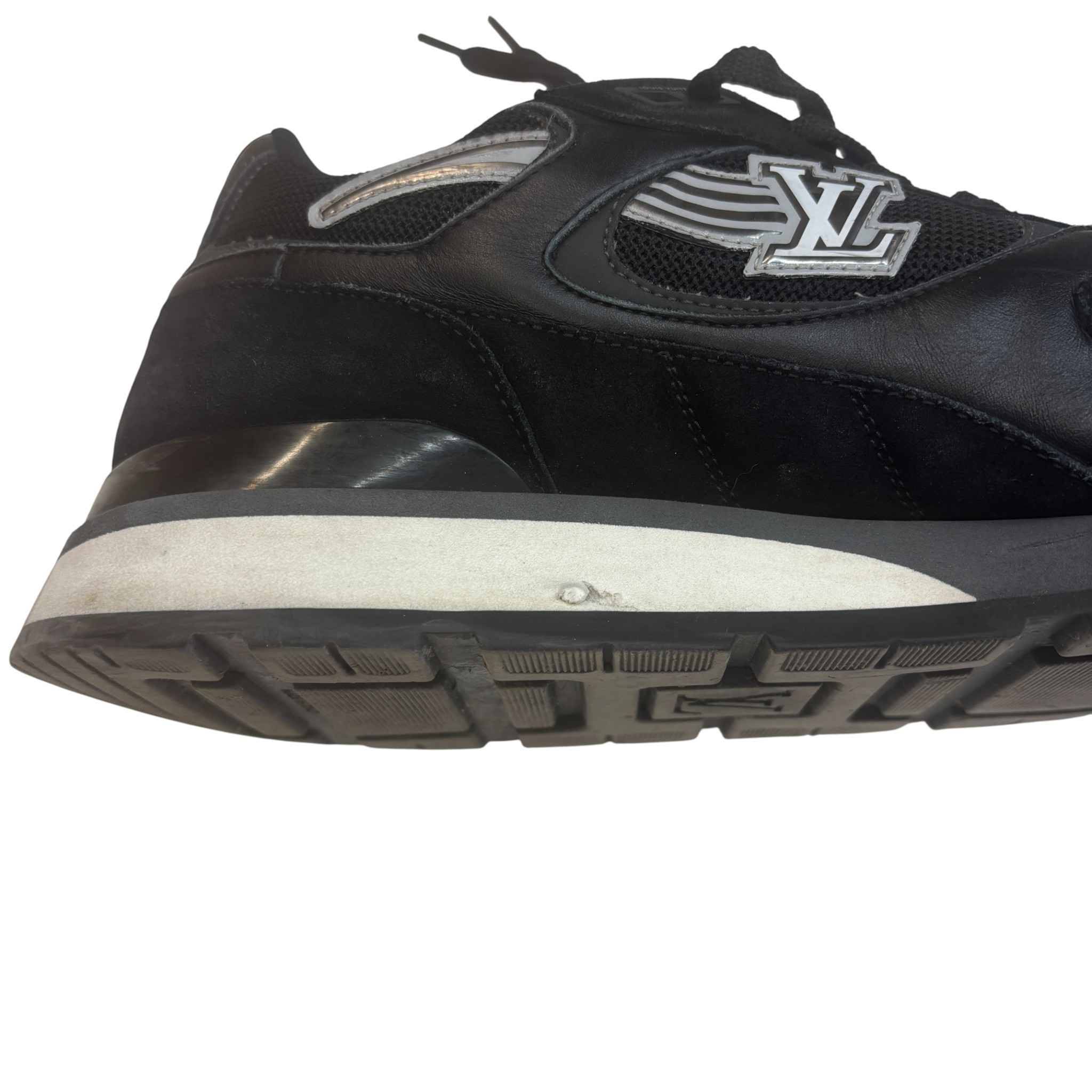 Men's Run Away Low Trainers Black Size EU 42.5 / UK 8.5