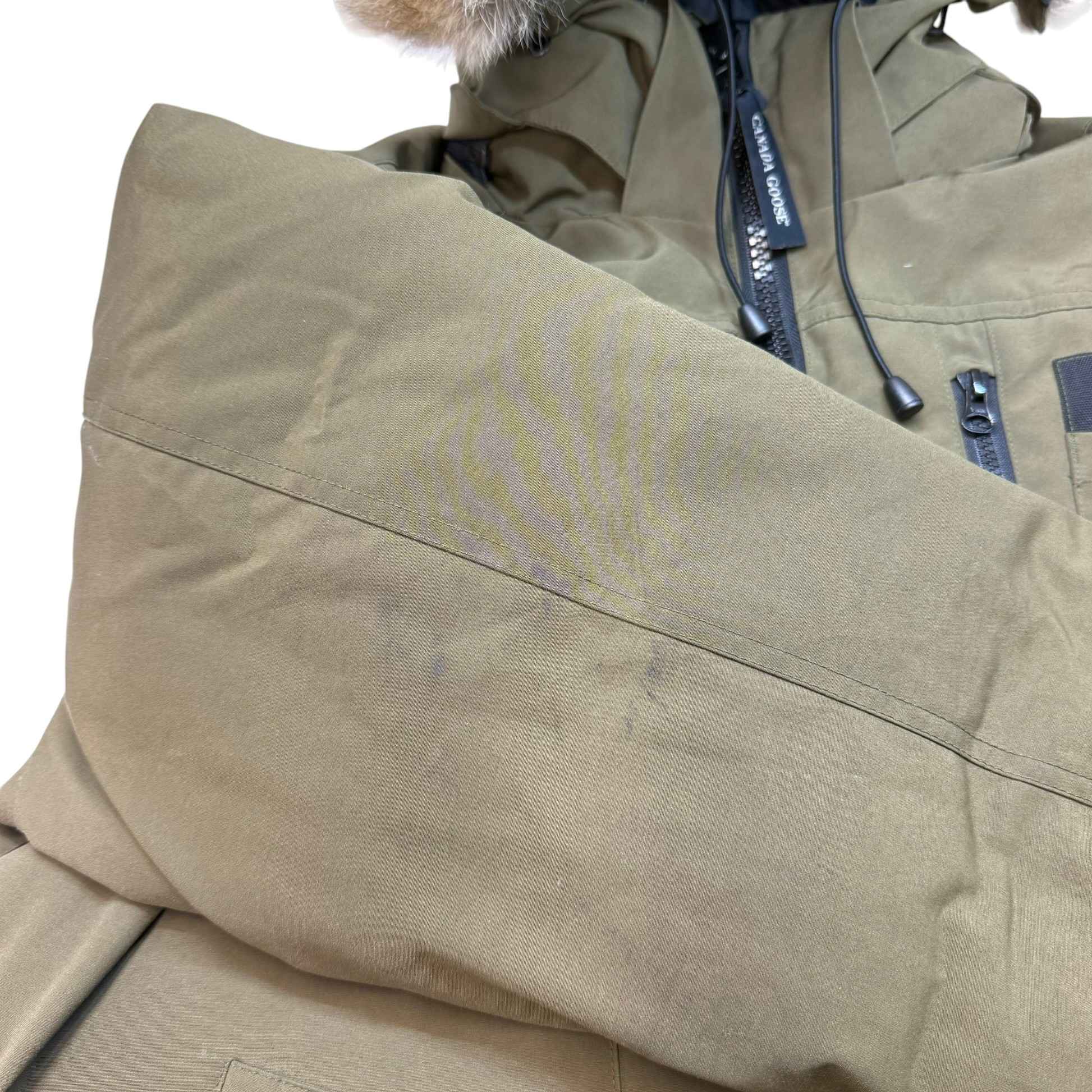 Men's Chilliwack Bomber Down Jacket Khaki Size L