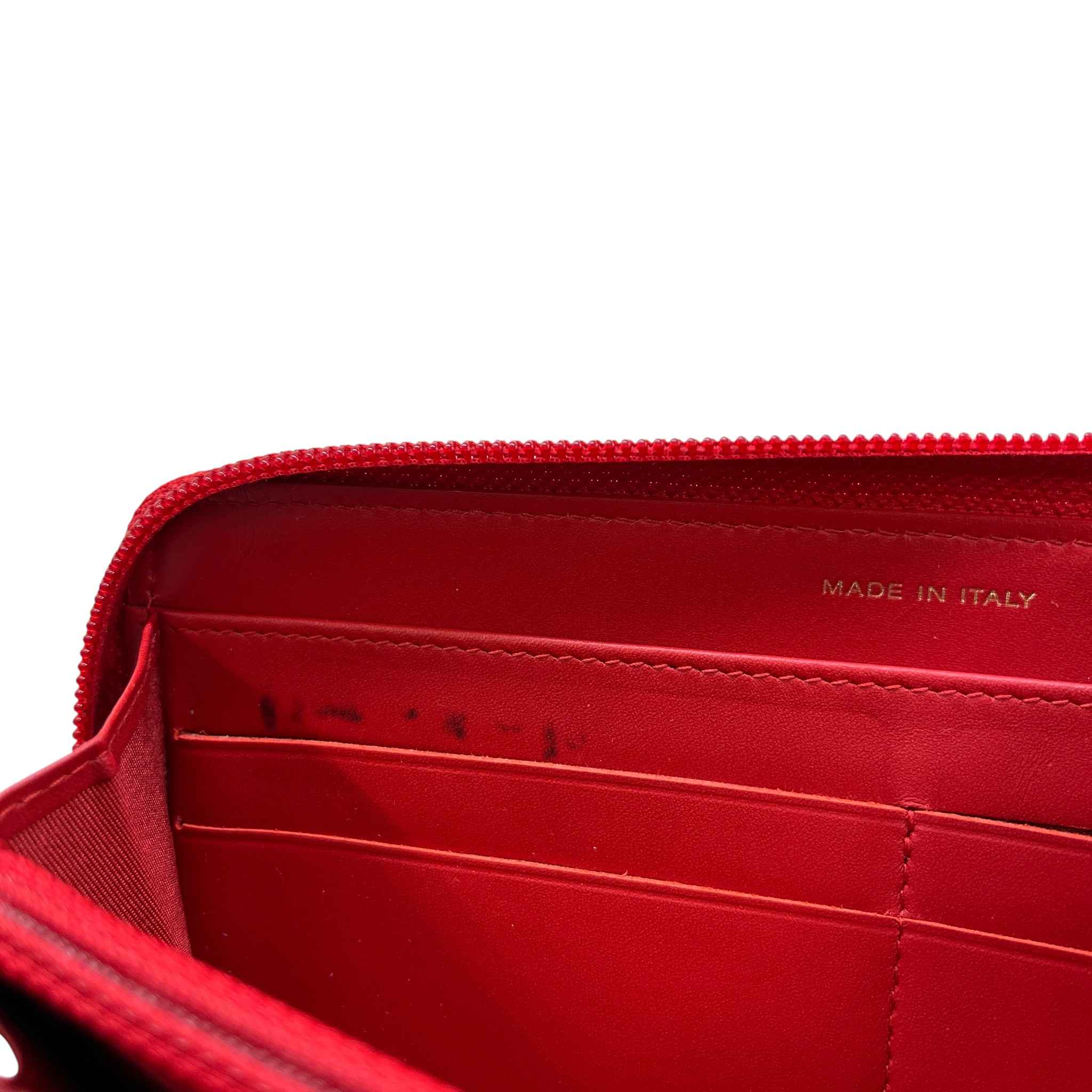 Women's Timeless Cc Zip Around Wallet Red