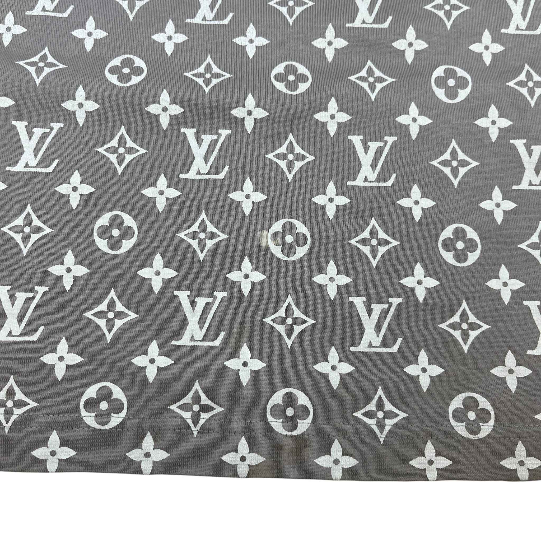 Men's Monogram Gradient T-Shirt Grey Size XS