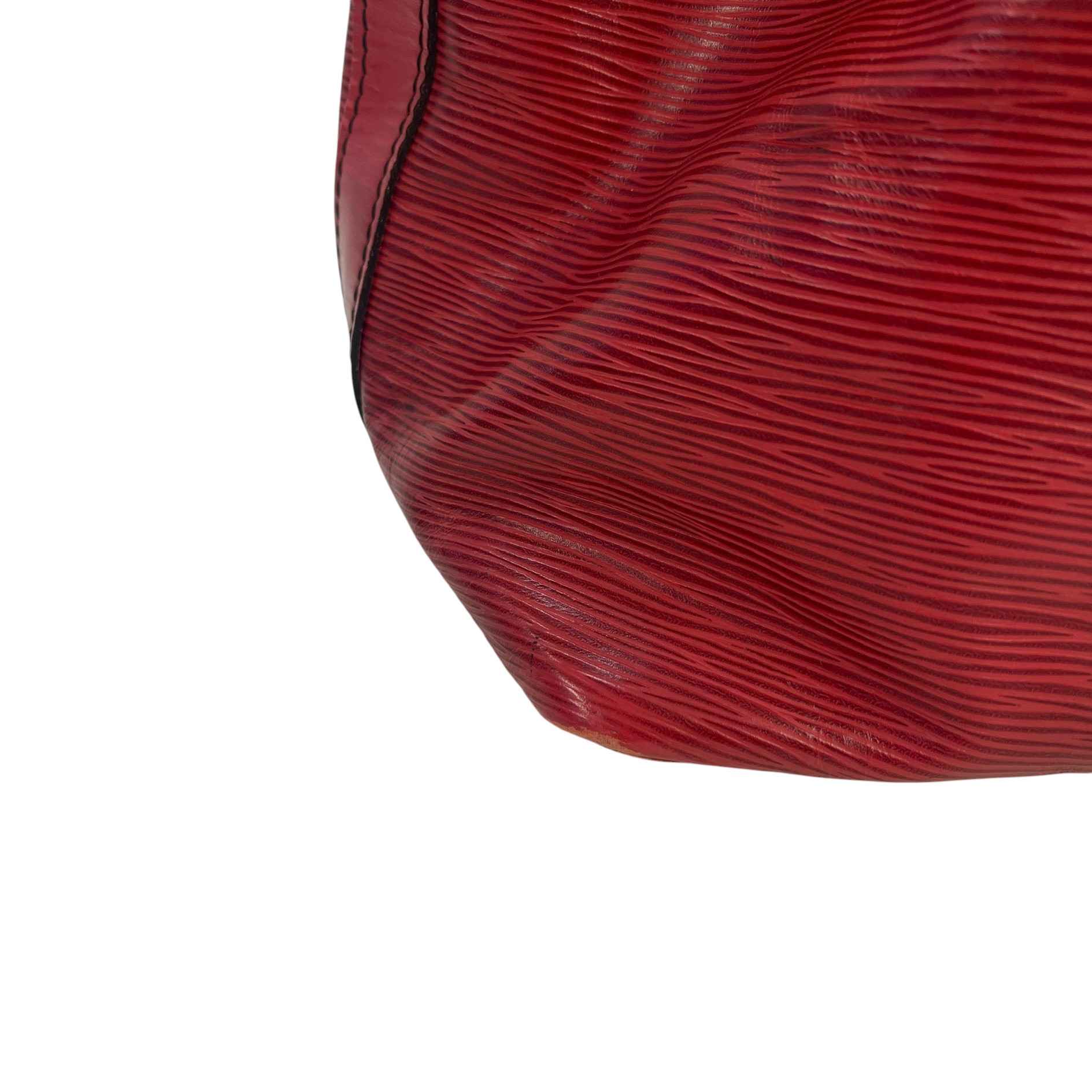 Women's Epi Petit Noe Bag Red