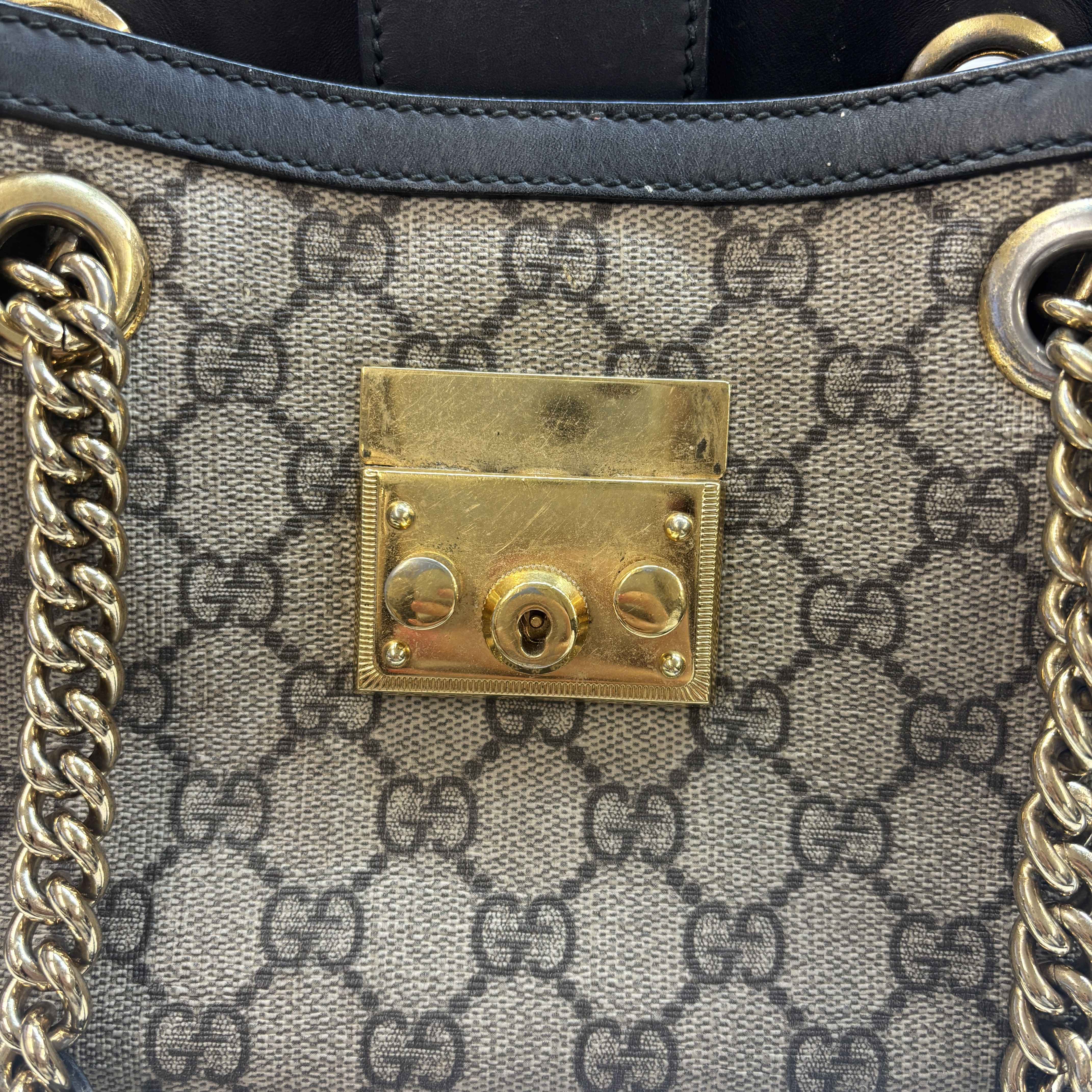 Women's Gg Supreme Padlock Shoulder Bag Black