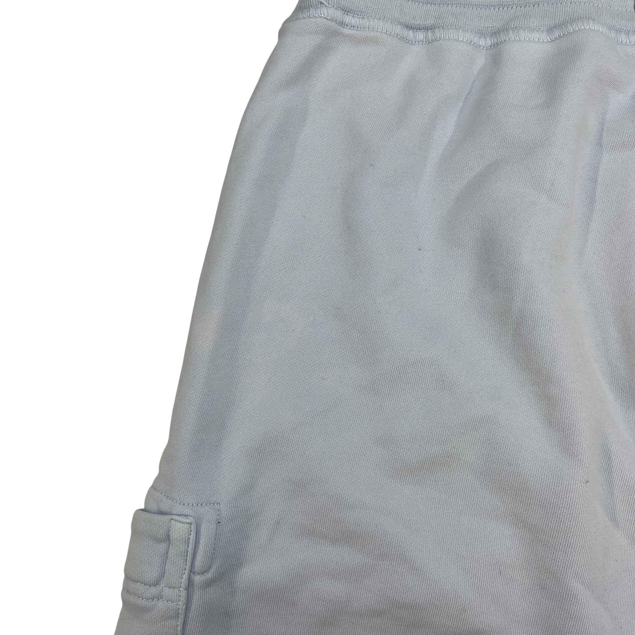 Men's Applique Logo Shorts Blue Size M