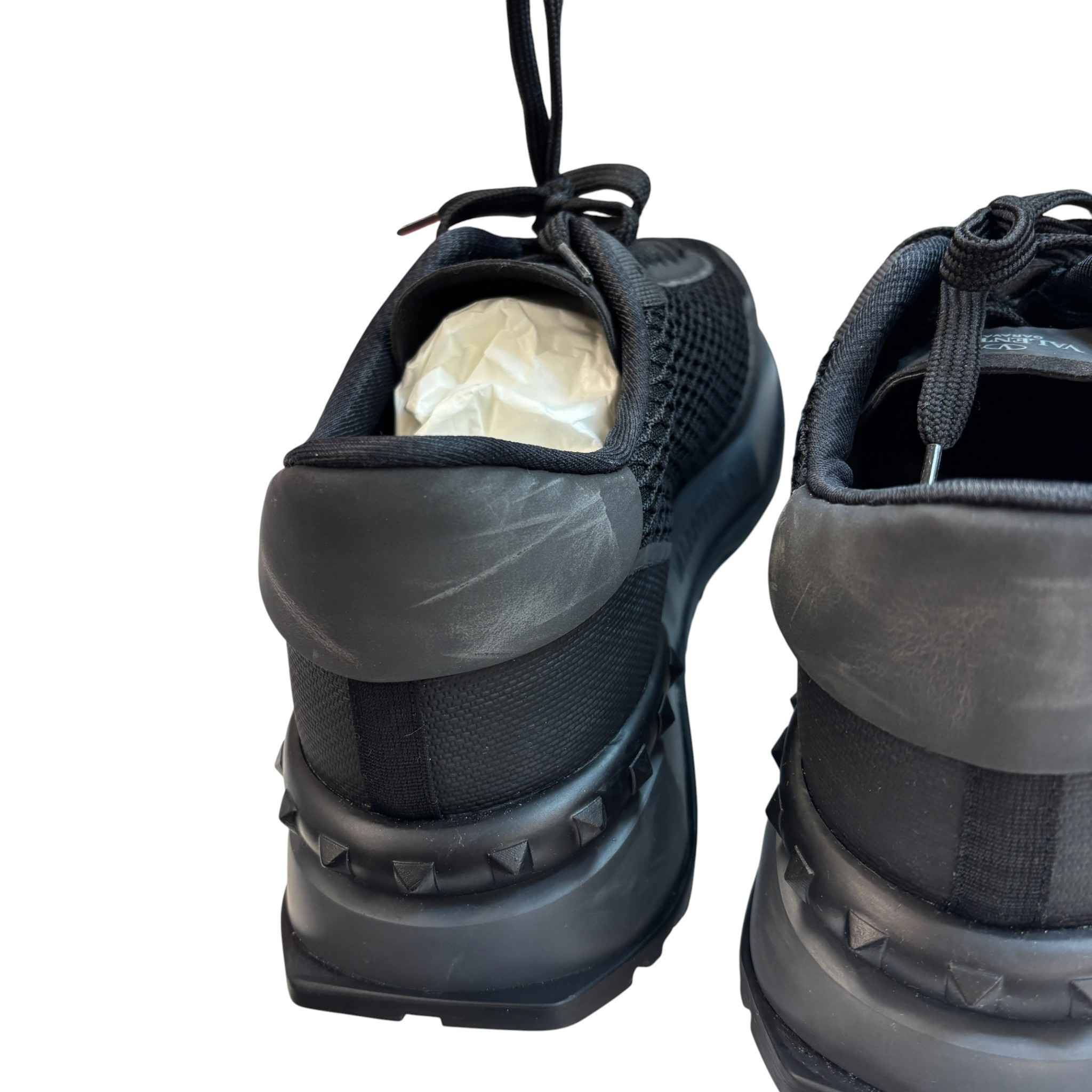 Men's Netrunner Low Trainers Black Size EU 42 / UK 8