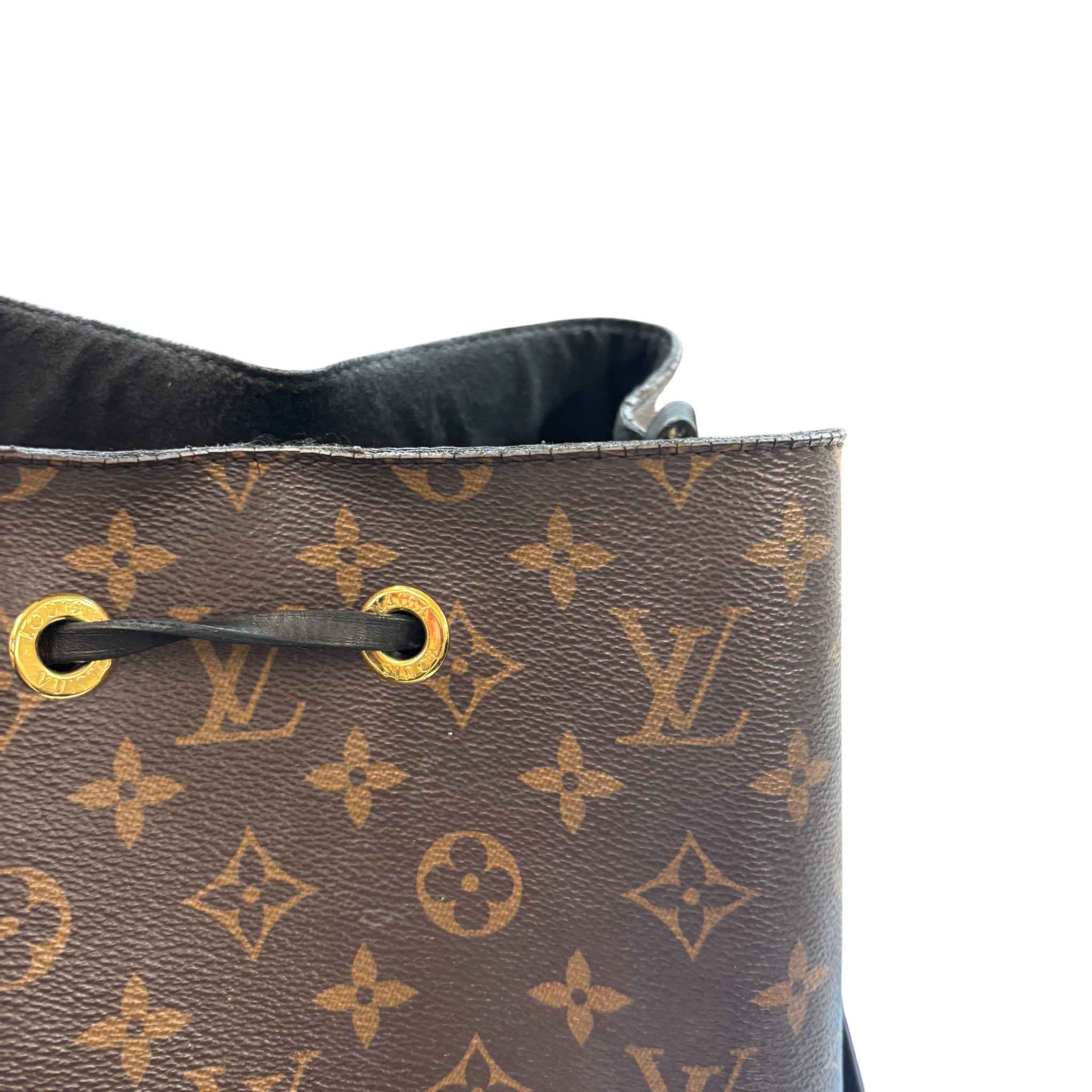 Women's Monogram Neoneo Mm Handbag Brown