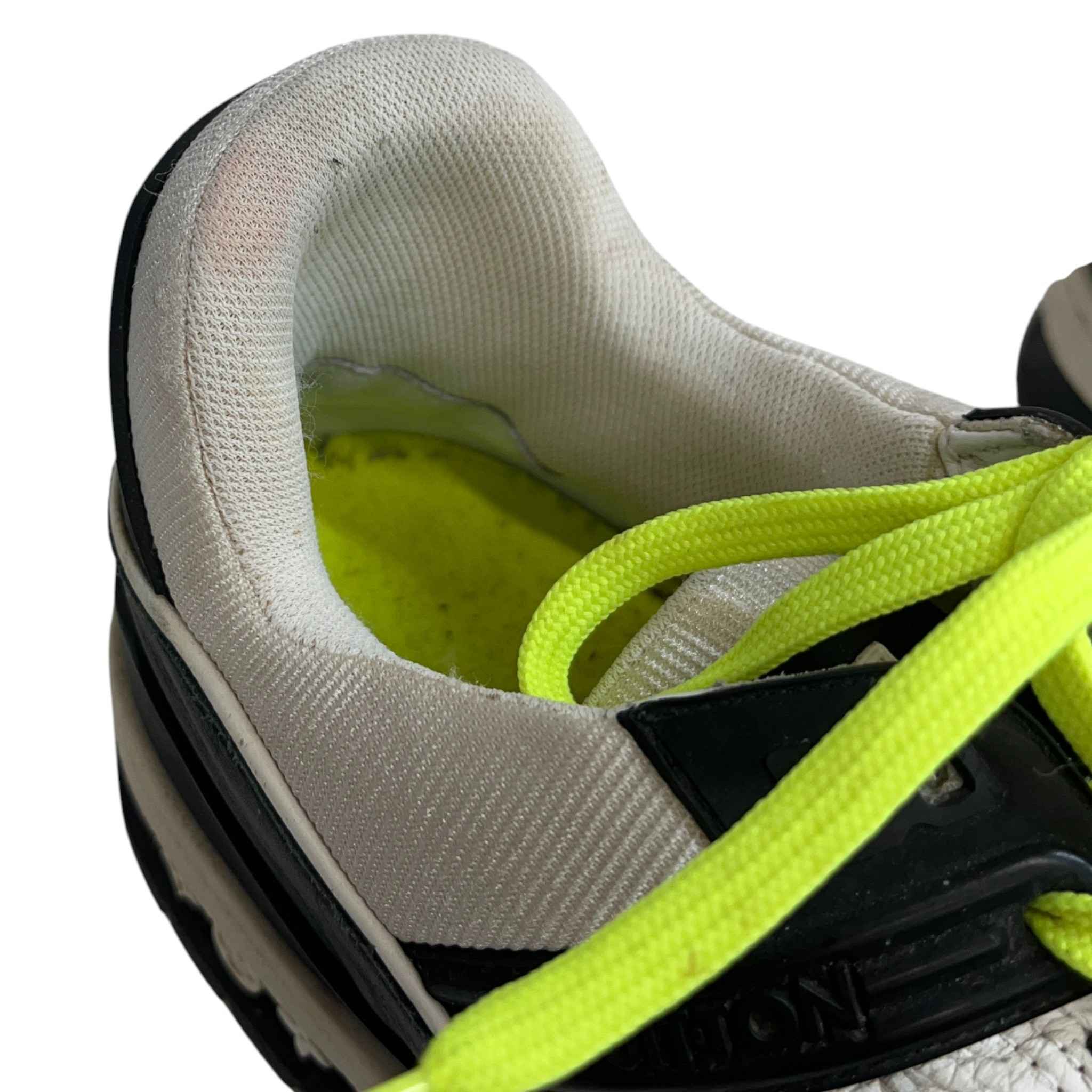 Men's Lv Low Trainers White Size EU 43 / UK 9