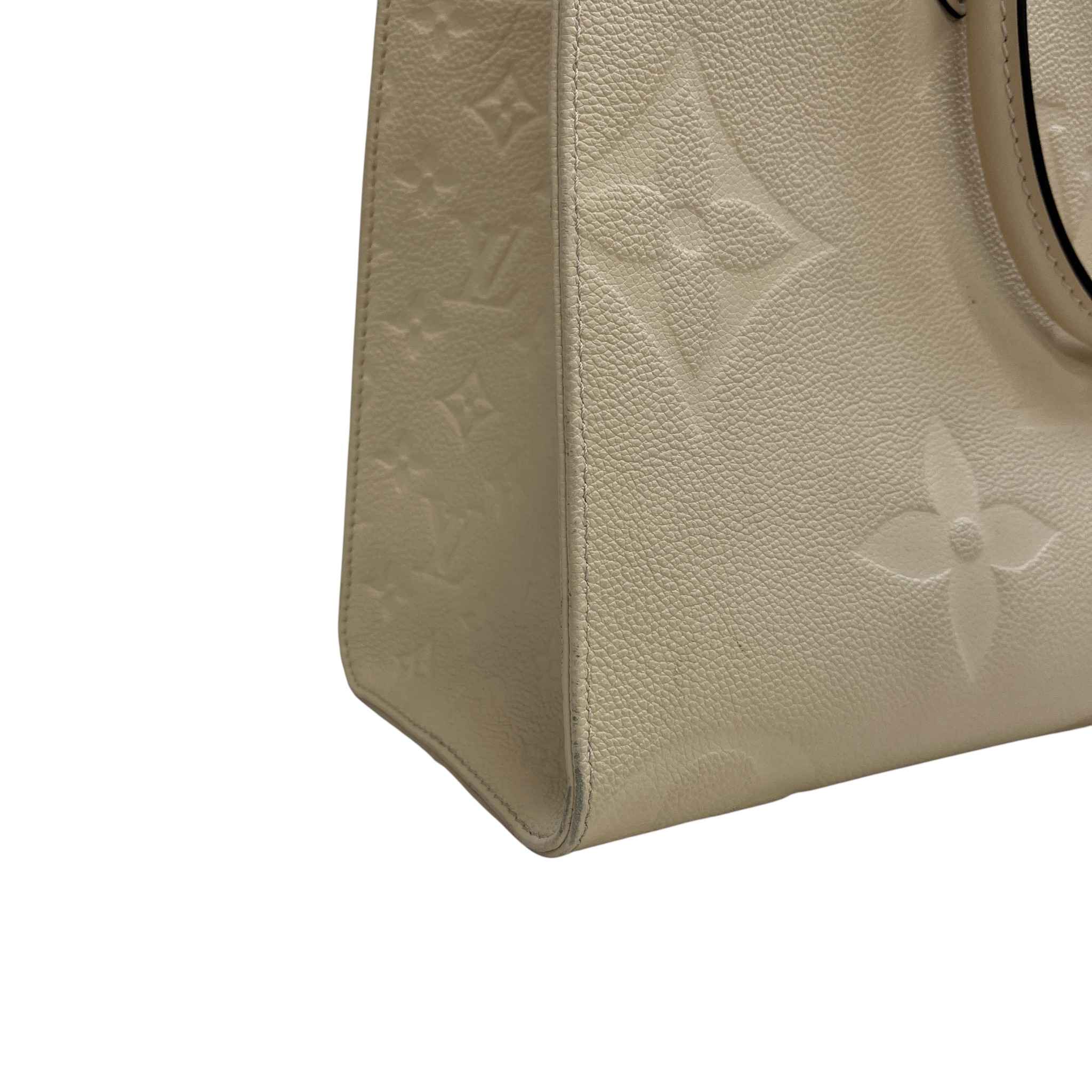 Women's Monogram Onthego Mm Handbag Cream