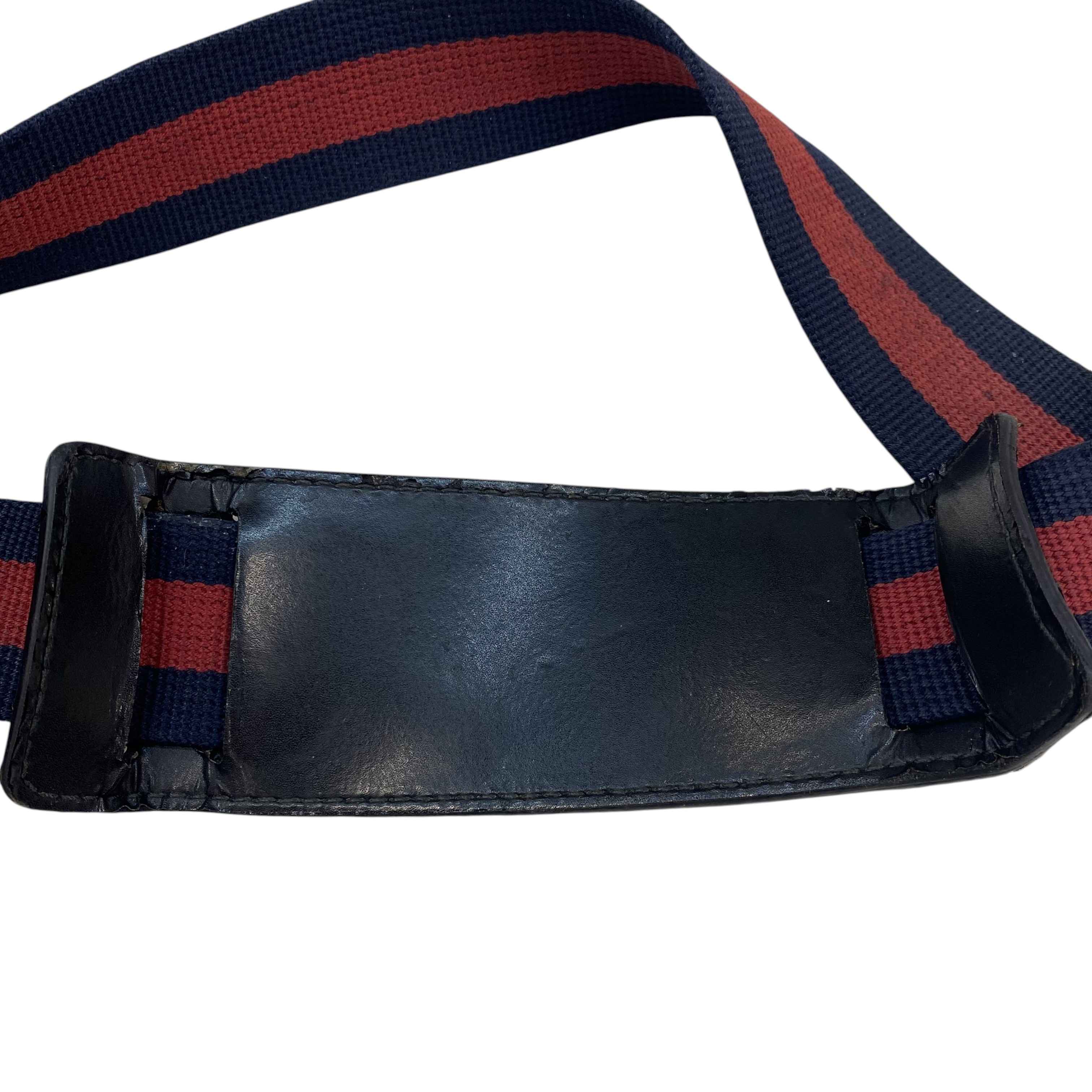 Men's Gg Supreme Small Messenger Bag Black