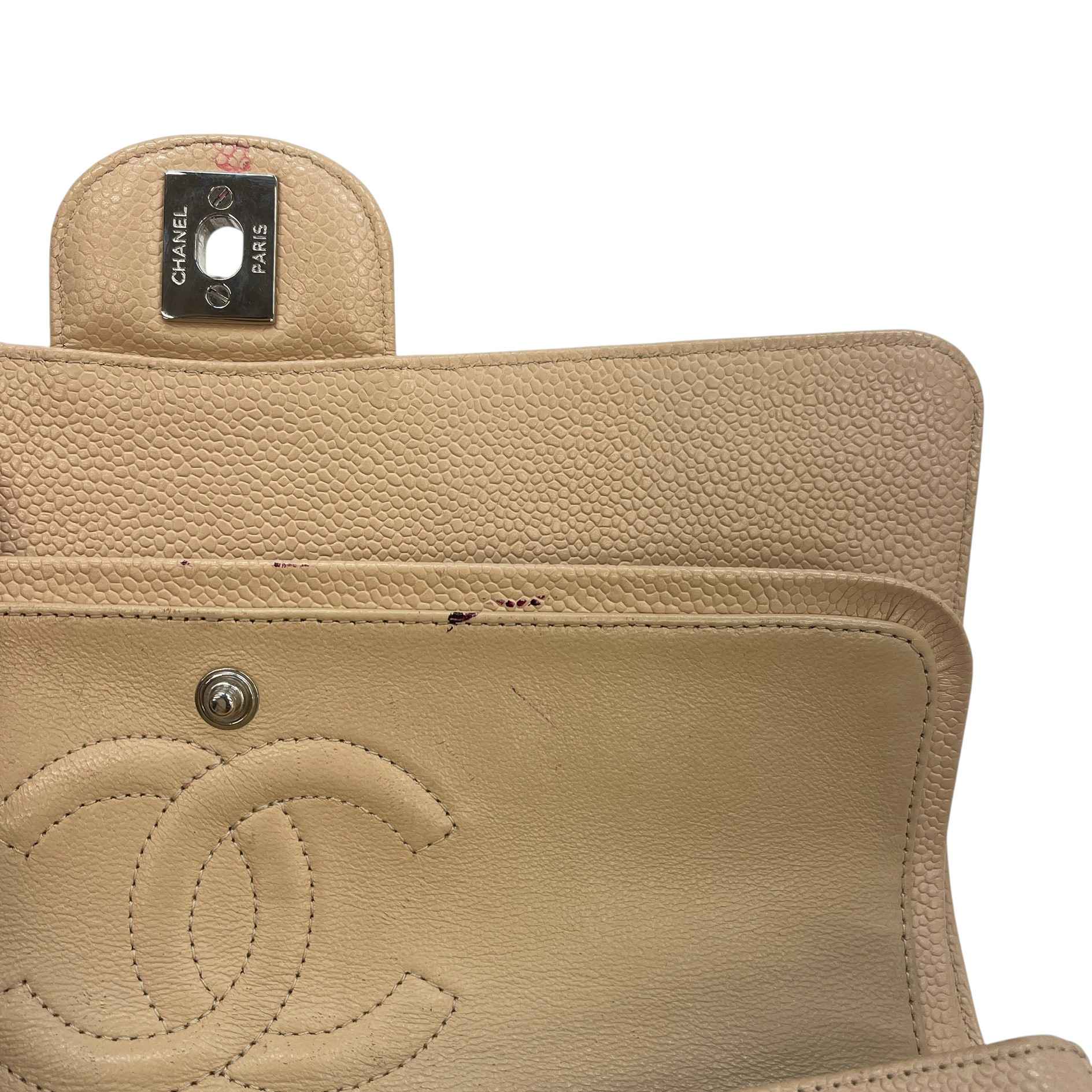 Women's Classic Flap Medium Caviar Handbag Beige