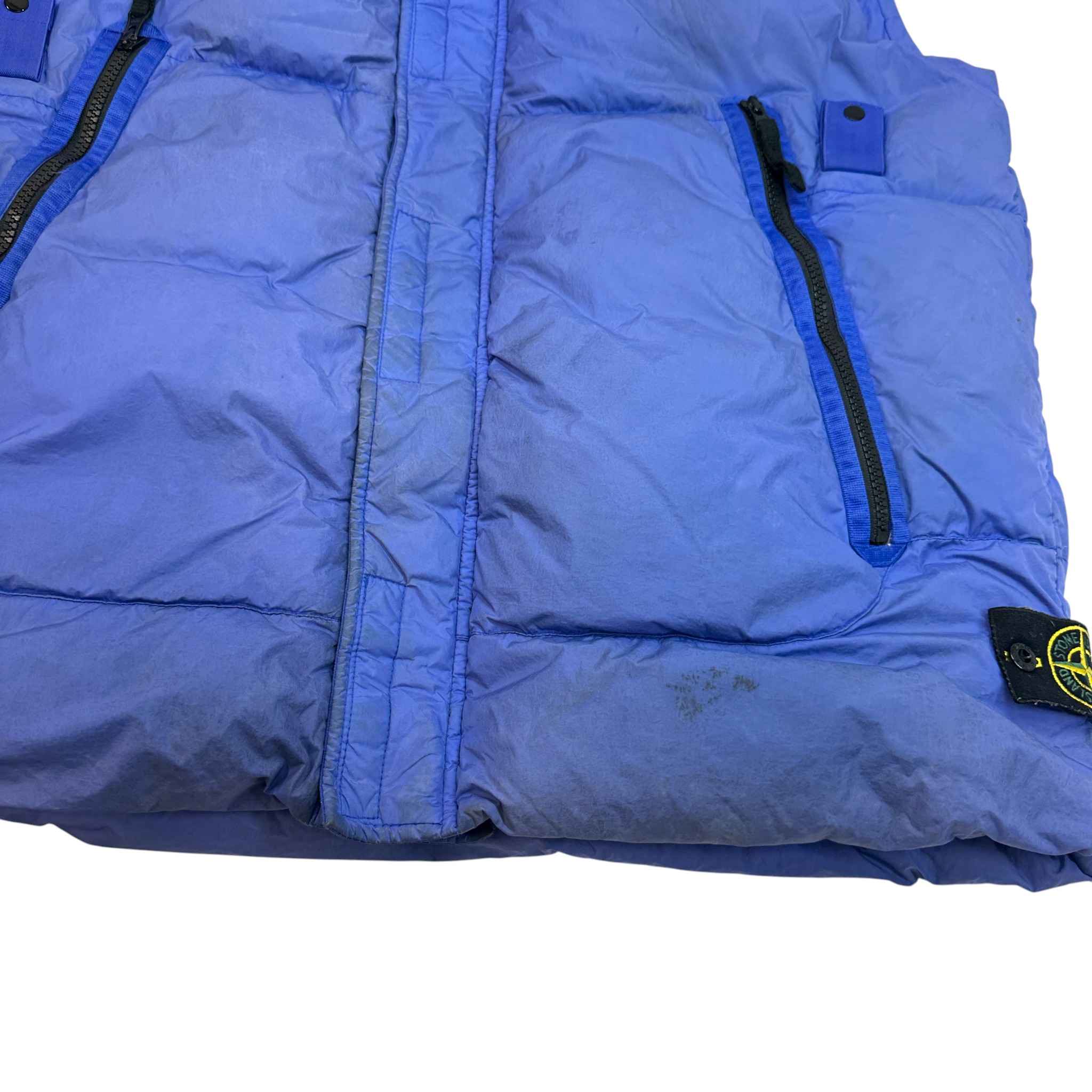 Men's Garment Dyed Crinkle Reps Applique Logo Gilet Blue Size XL