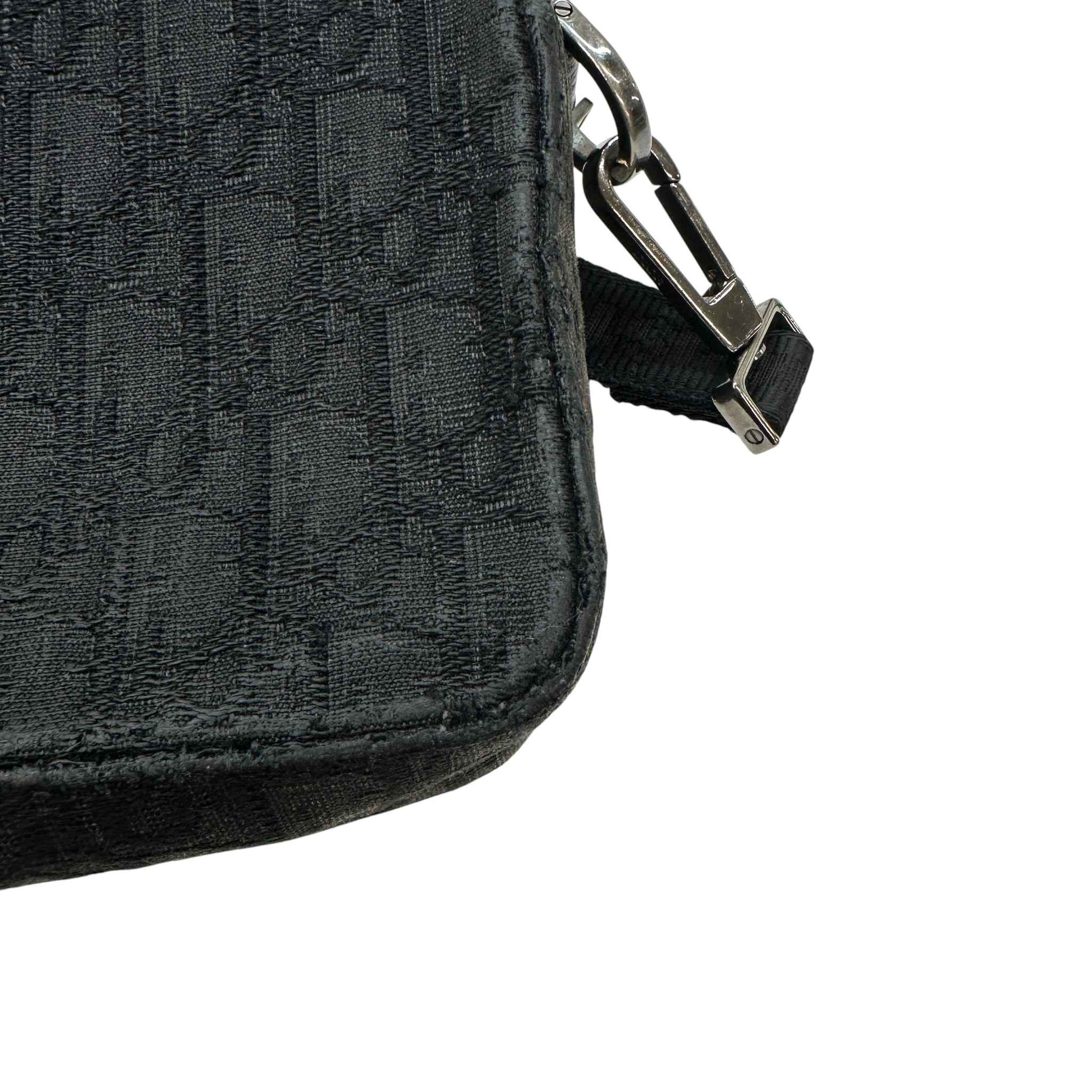Men's Oblique Safari Messenger Bag Black
