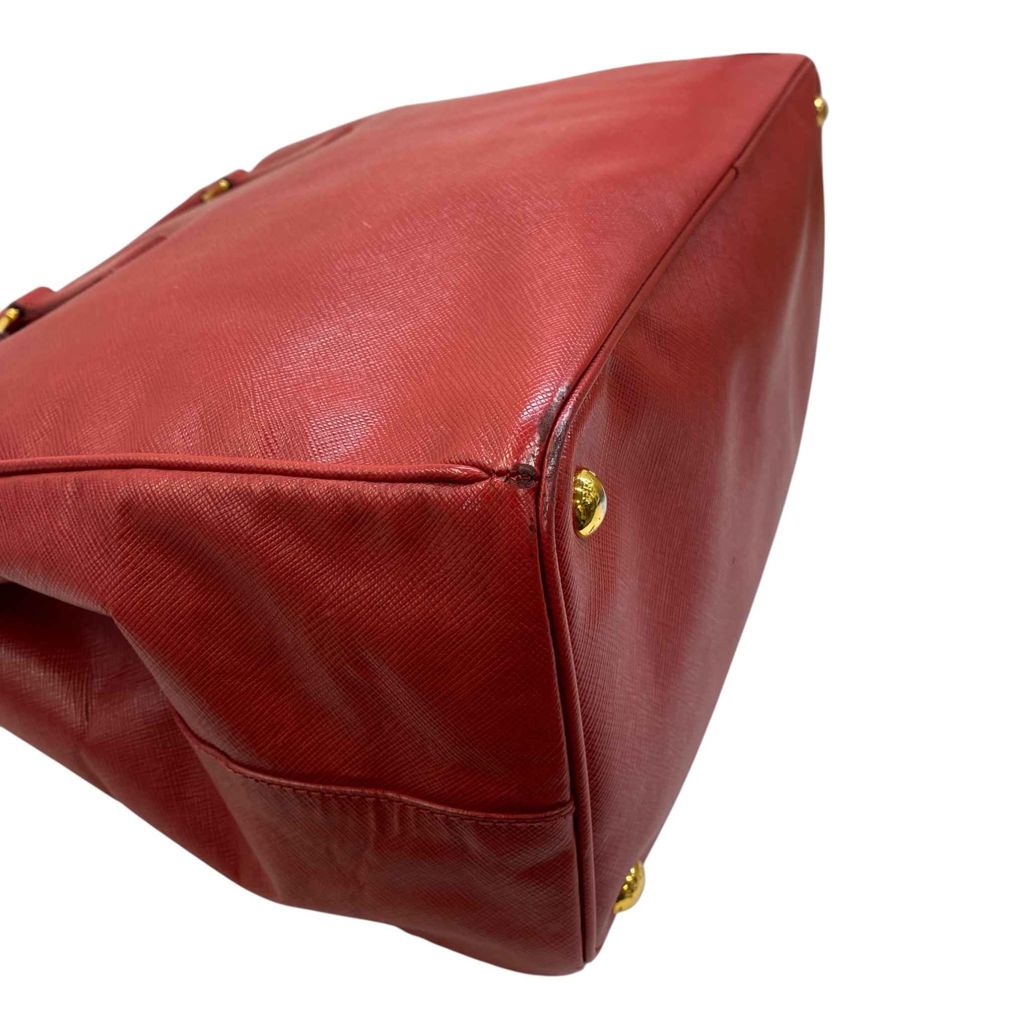 Women's Galleria Bag Red