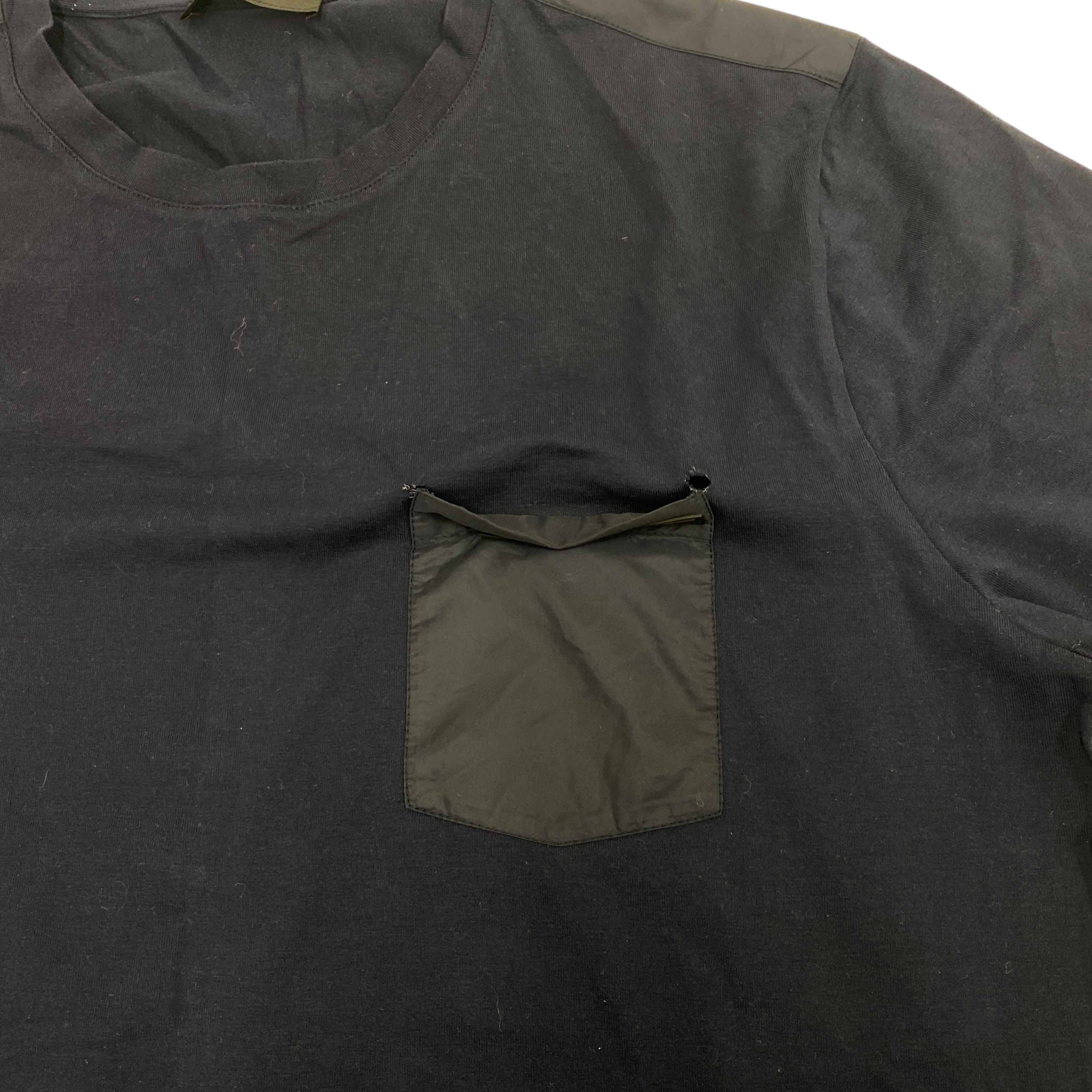 Men's Nylon Pocket Logo T-Shirt Navy Size L