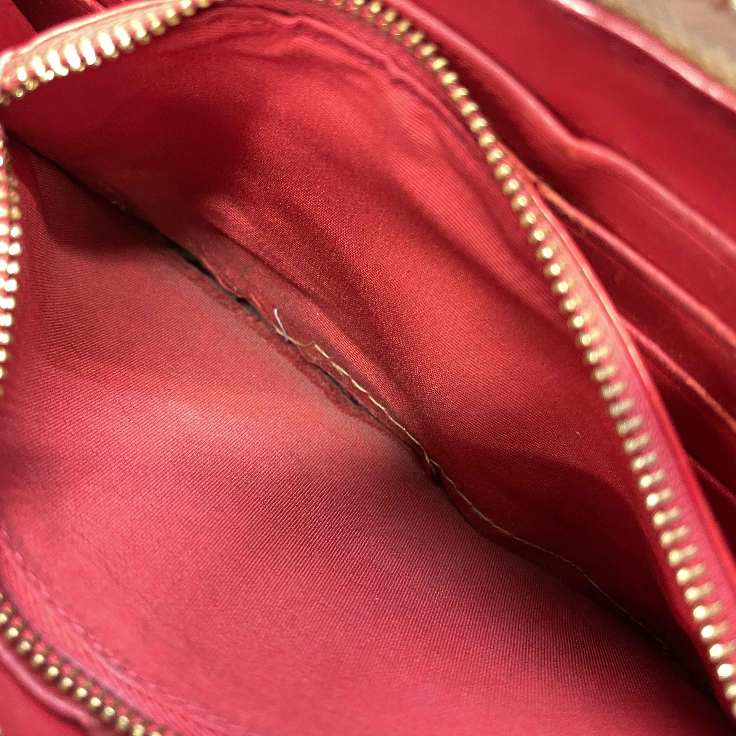 Women's Rockstud Purse Cream