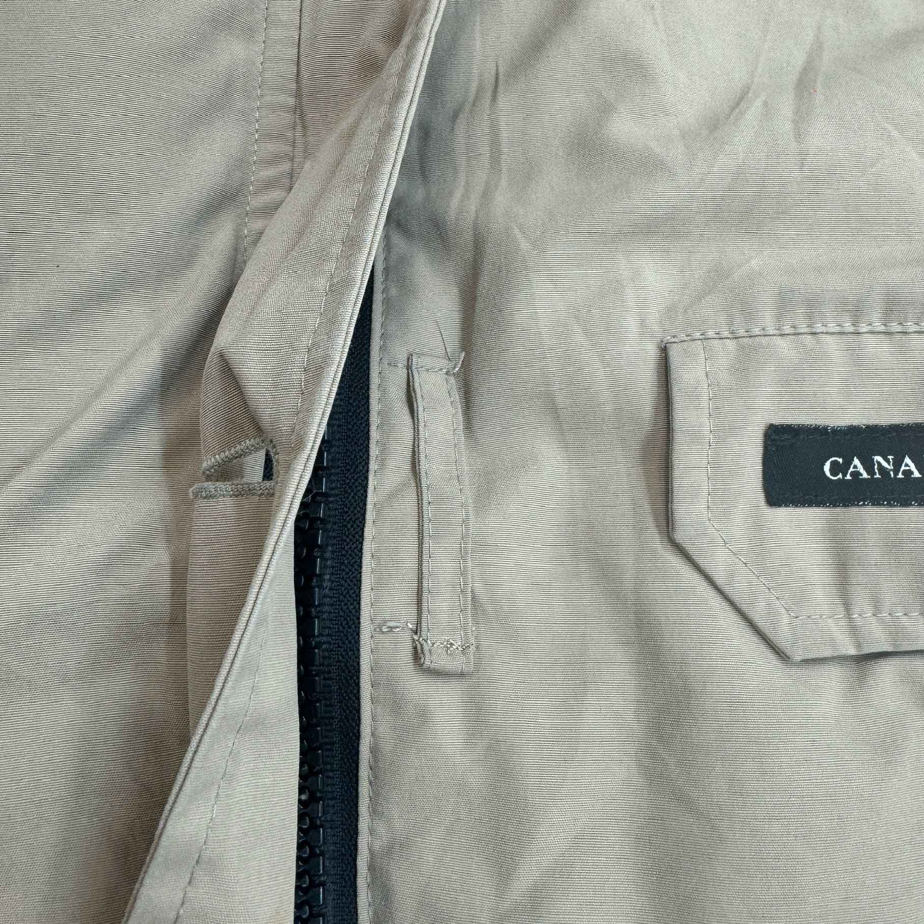 Women's Chilliwack Down Jacket Beige Size M