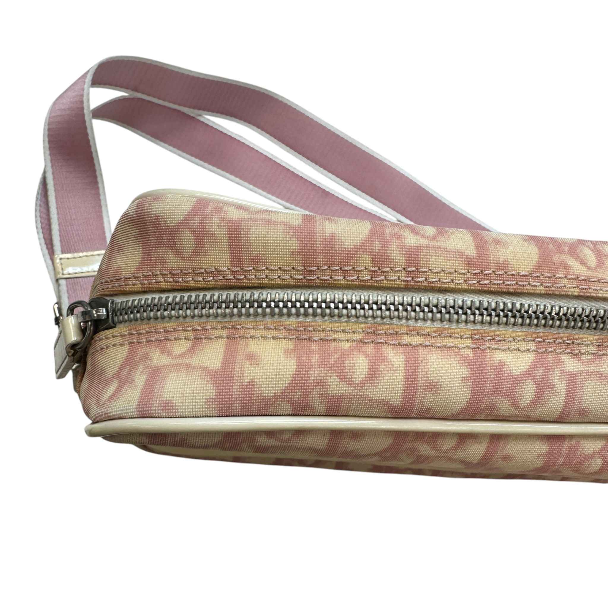 Women's Vintage Trotter Bag Pink