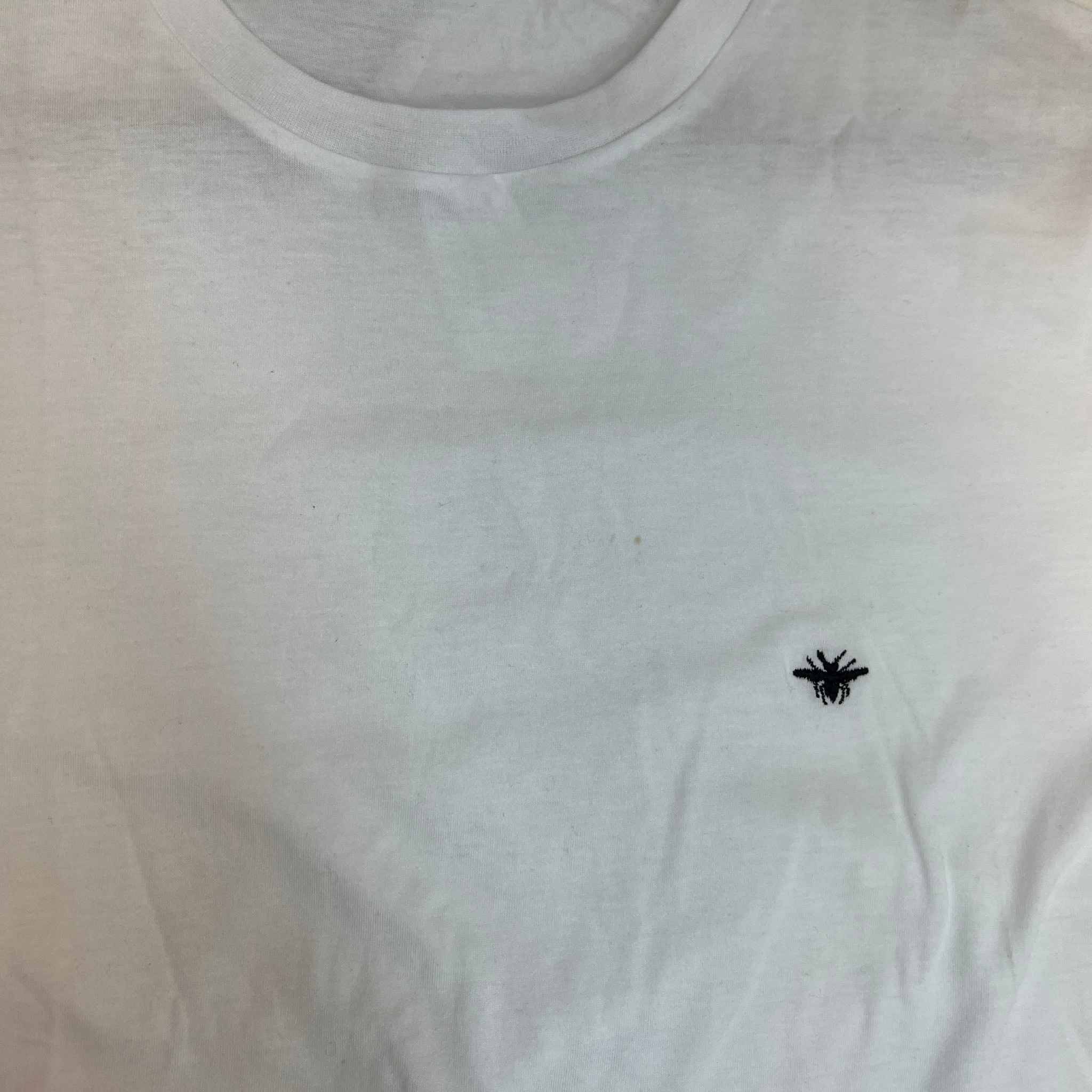 Men's Embroidered Bee T-Shirt White Size M