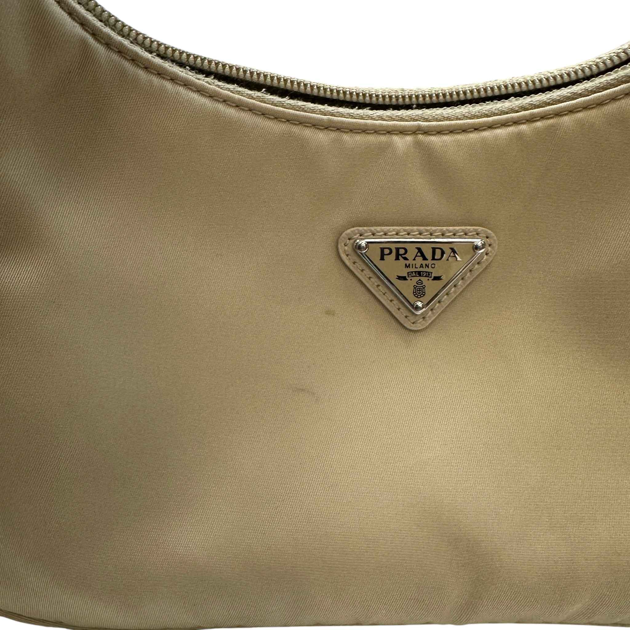 Women's Re-Edition 2000 Re-Nylon Bag Beige