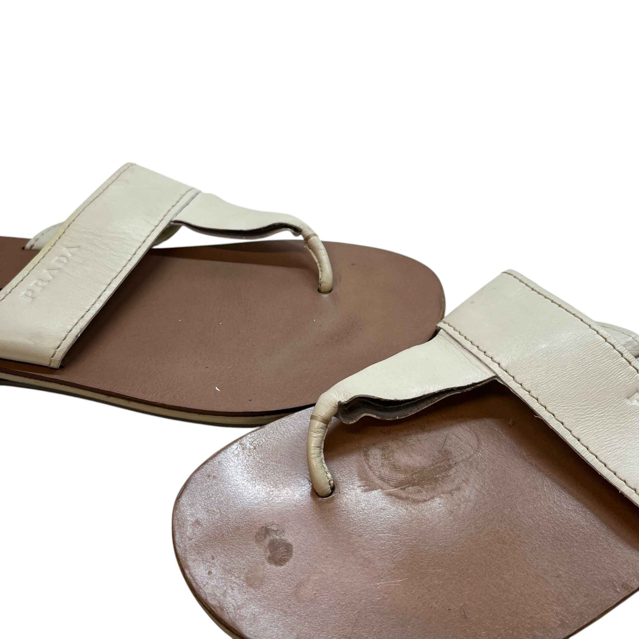 Women's Logo Embossed Sandals Cream Size EU 36 / UK 3