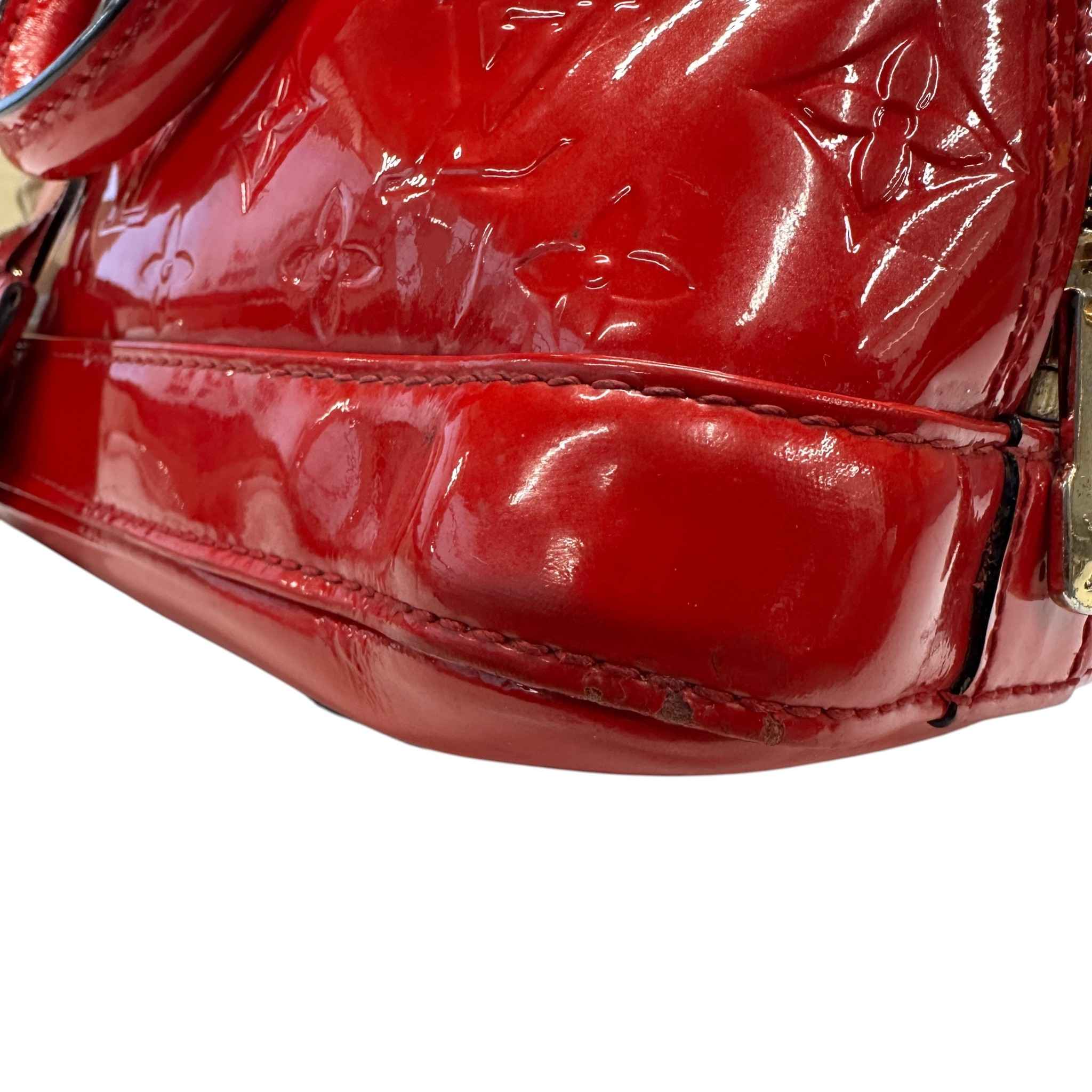 Women's Vernis Leather Alma Bb Bag Red
