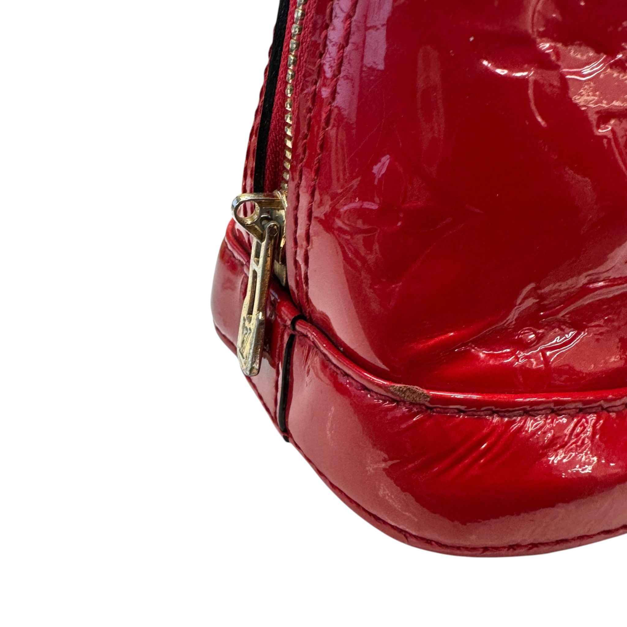 Women's Vernis Leather Alma Bb Bag Red