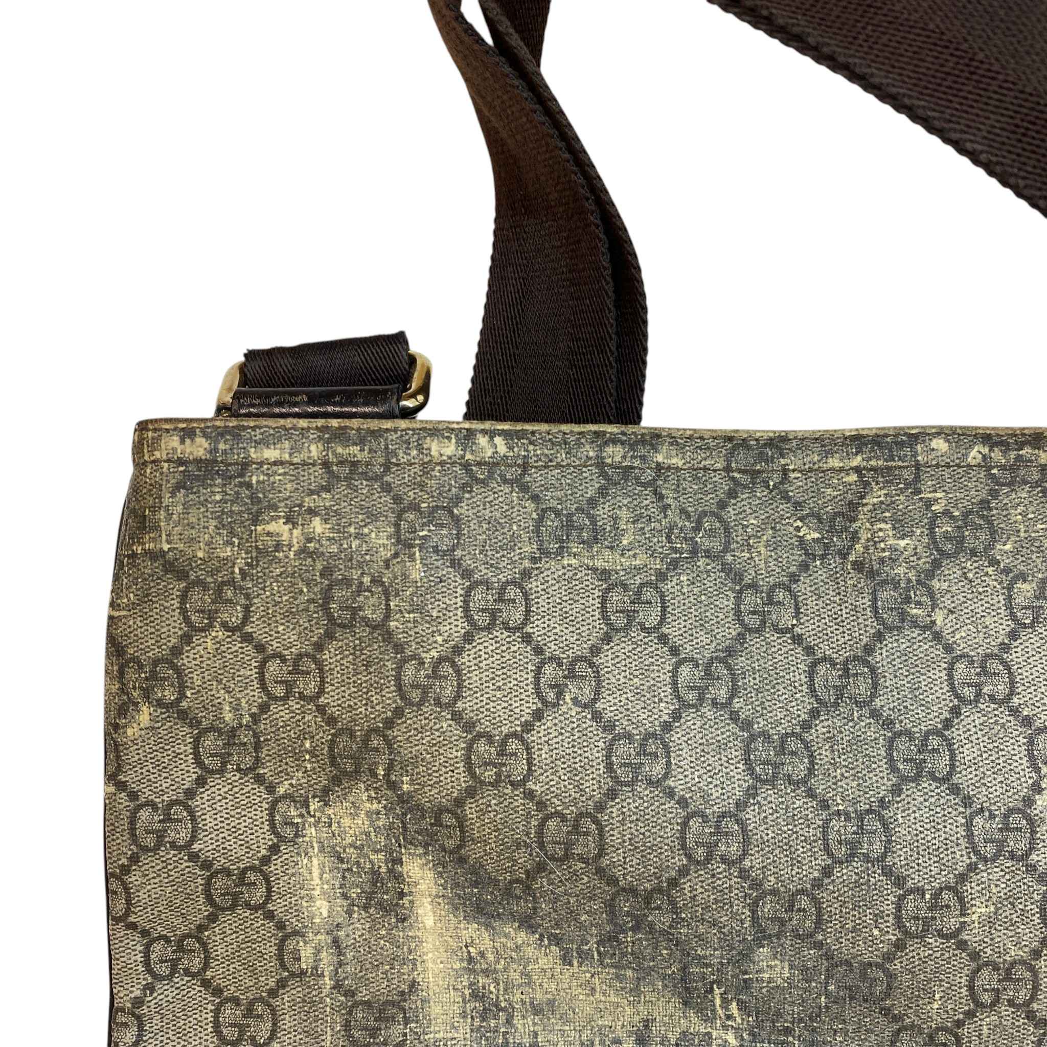 Men's Gg Supreme Bag Beige
