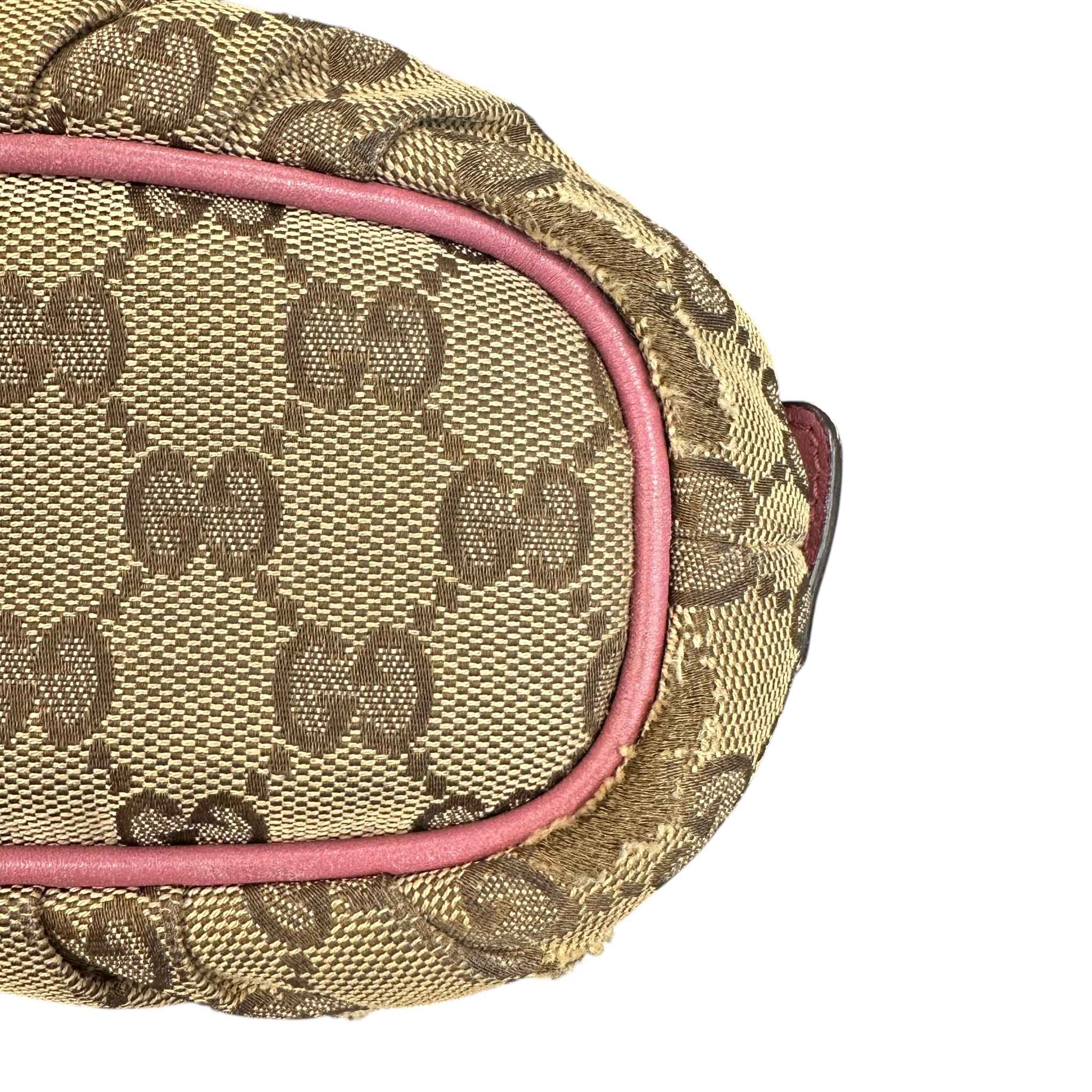 Women's Interlocking G Pouch Beige