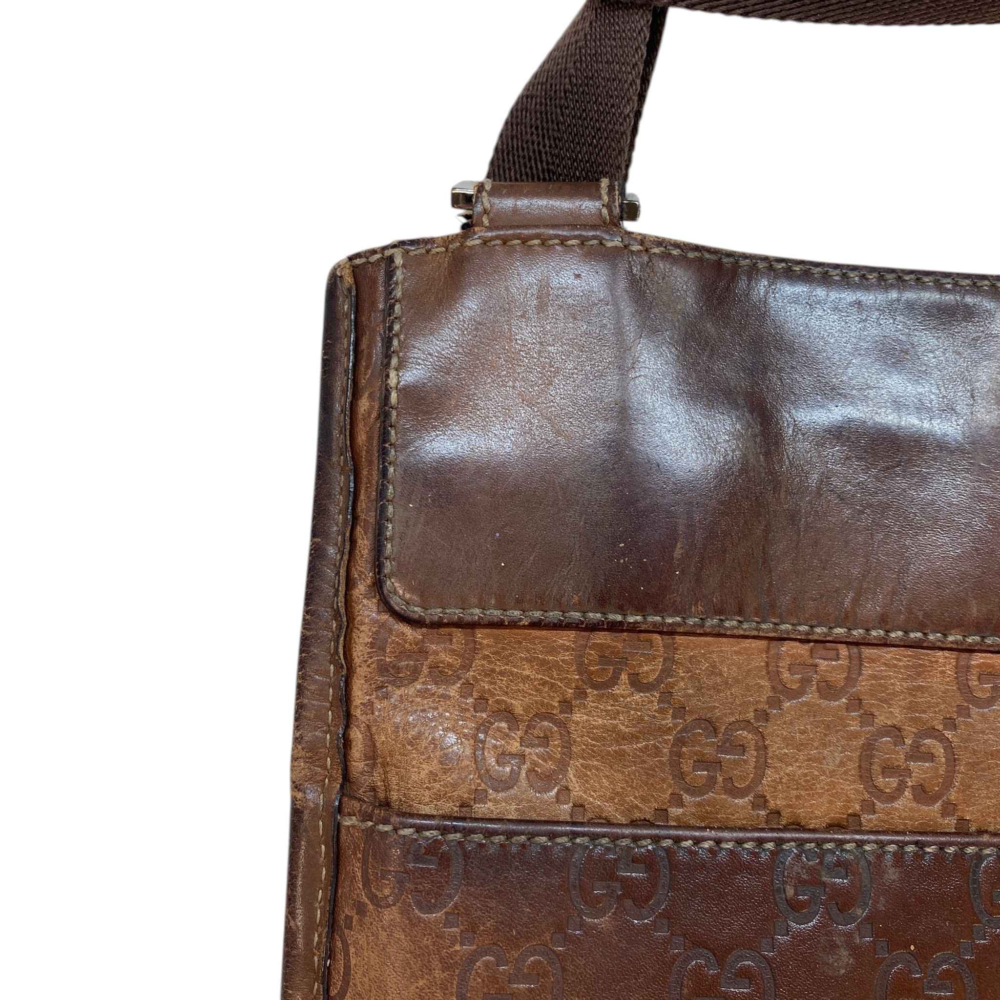 Men's Gg Supreme Crossbody Bag Brown