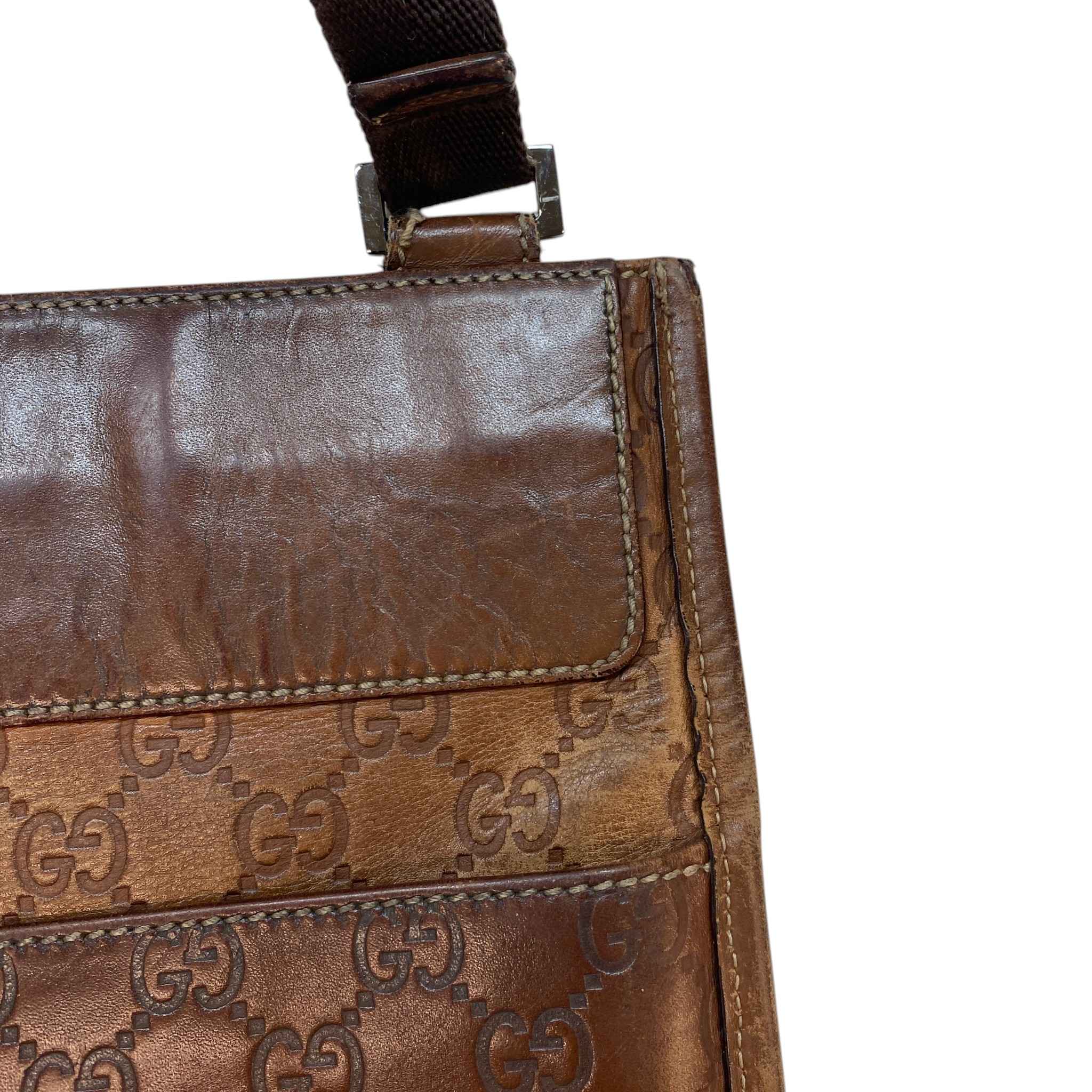 Men's Gg Supreme Crossbody Bag Brown