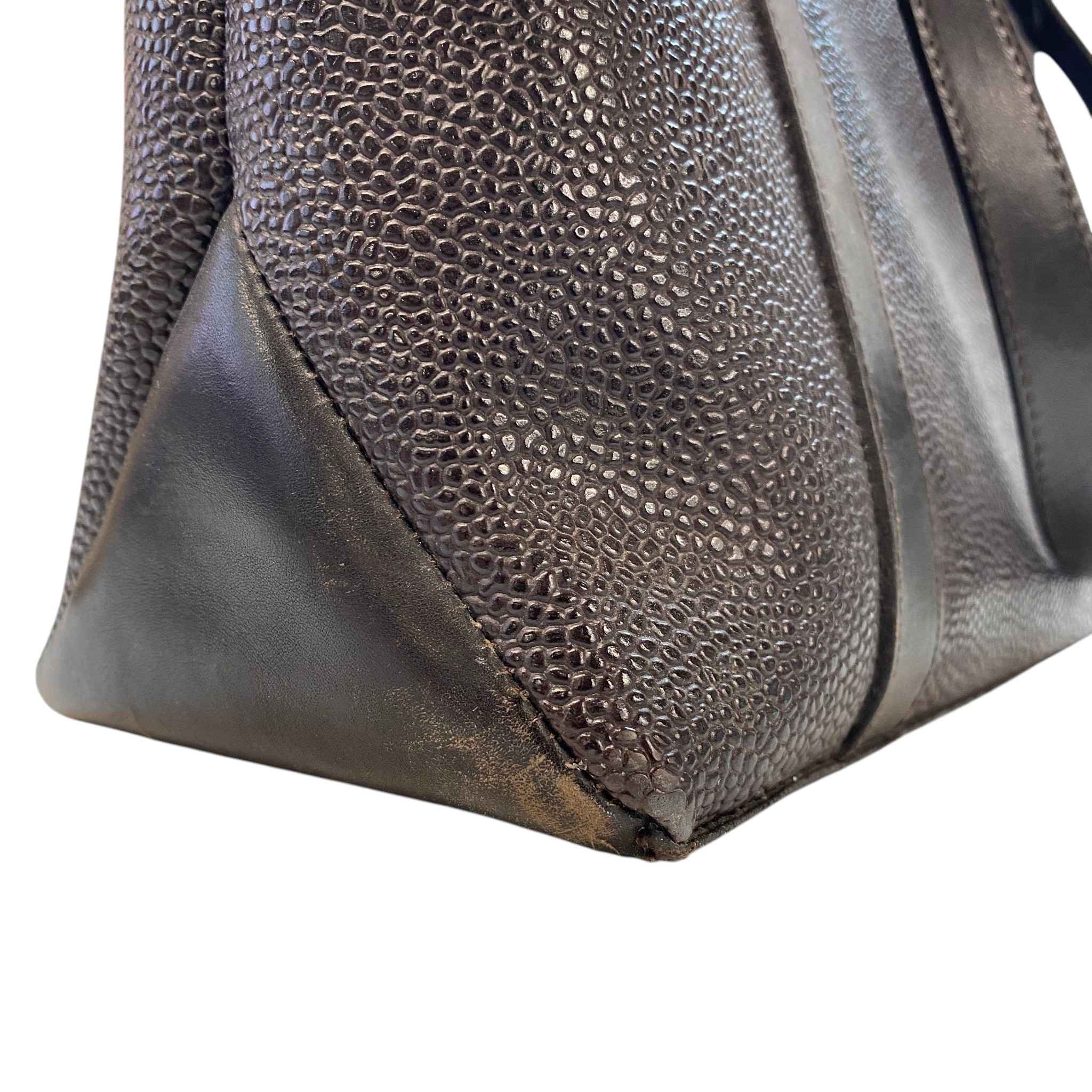 Women's Chocolate Scotch Grain Leather Handbag Brown