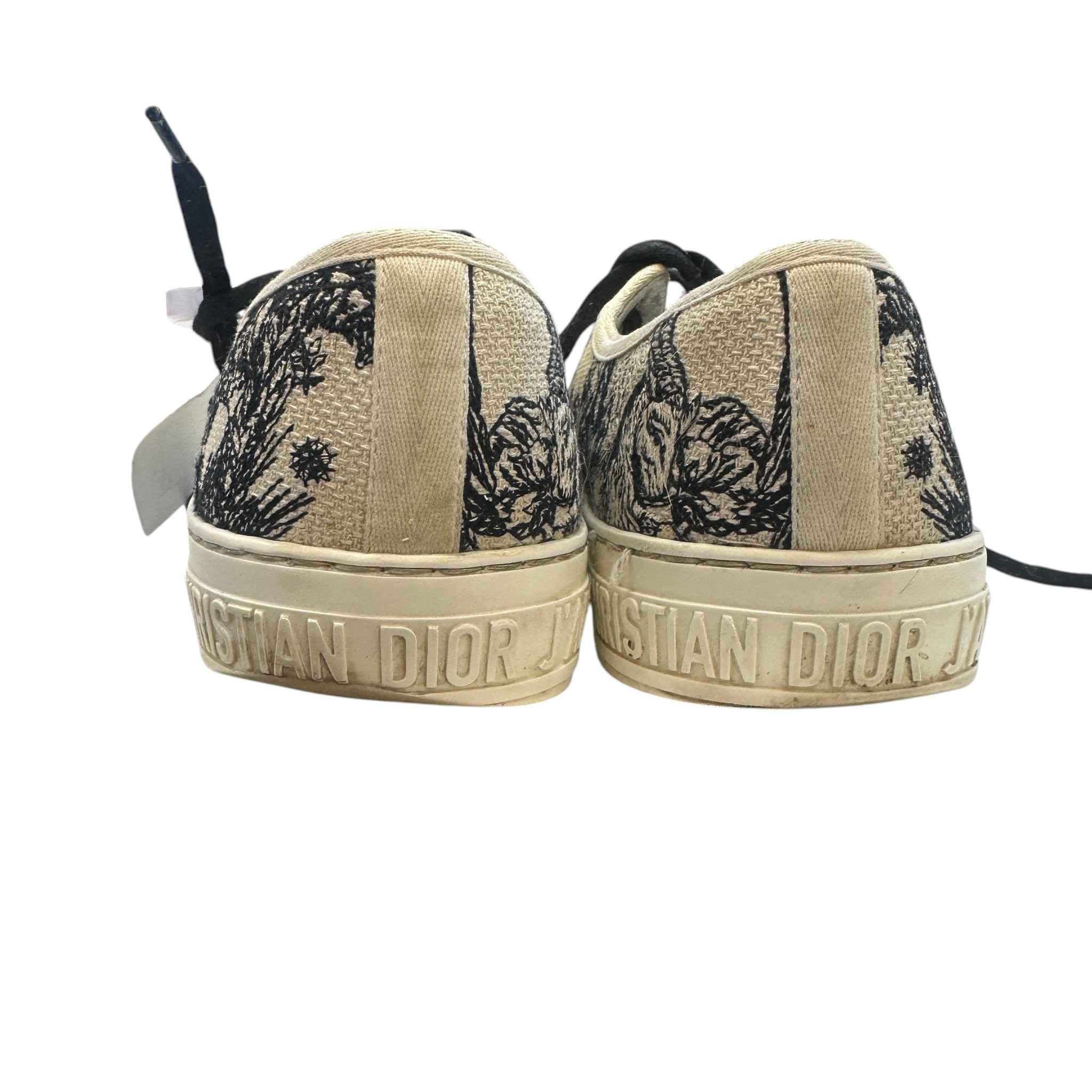 Women's Walk'N'Dior Low Trainers White Size EU 38.5 / UK 5.5