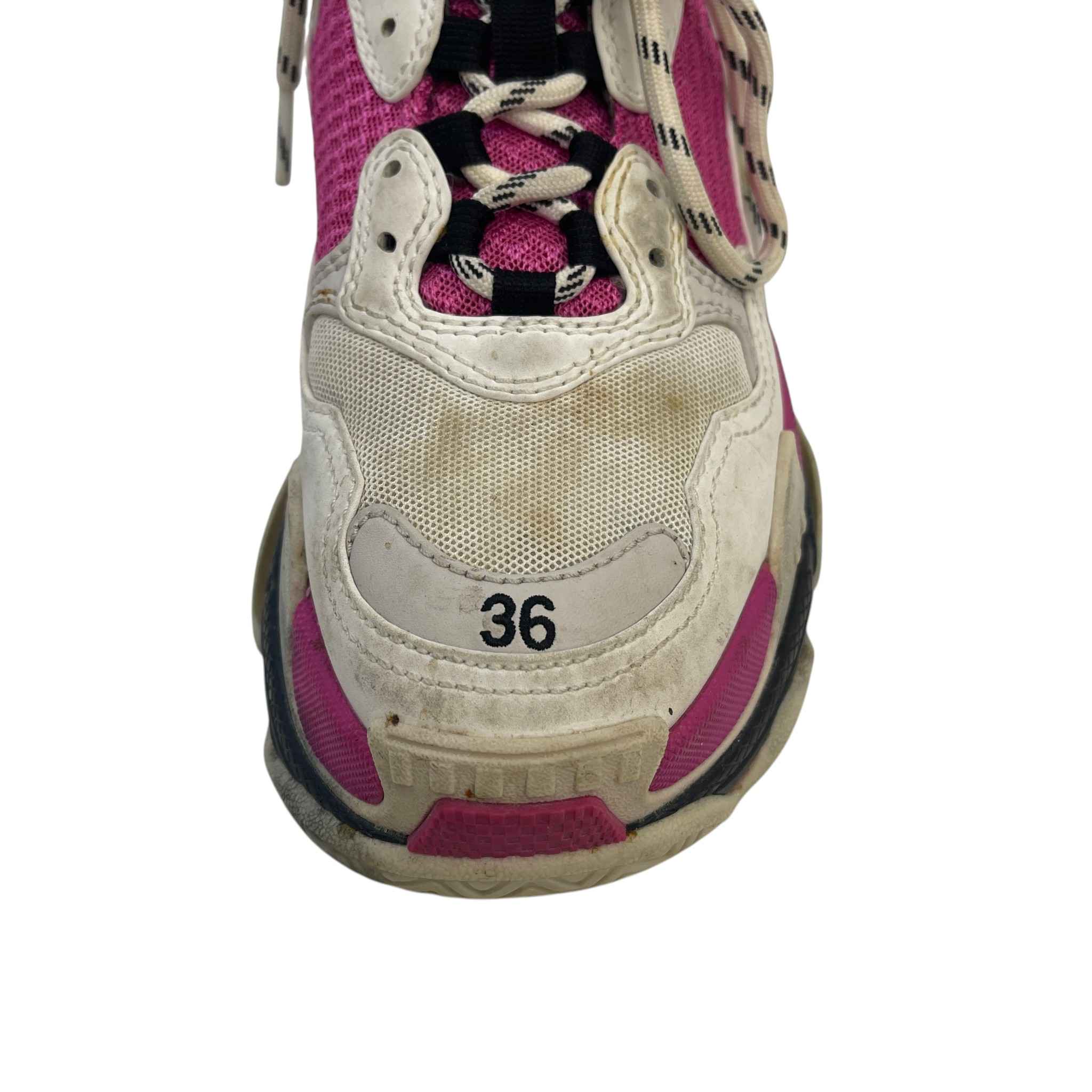 Women's Triple S Low Trainers Pink Size EU 36 / UK 3