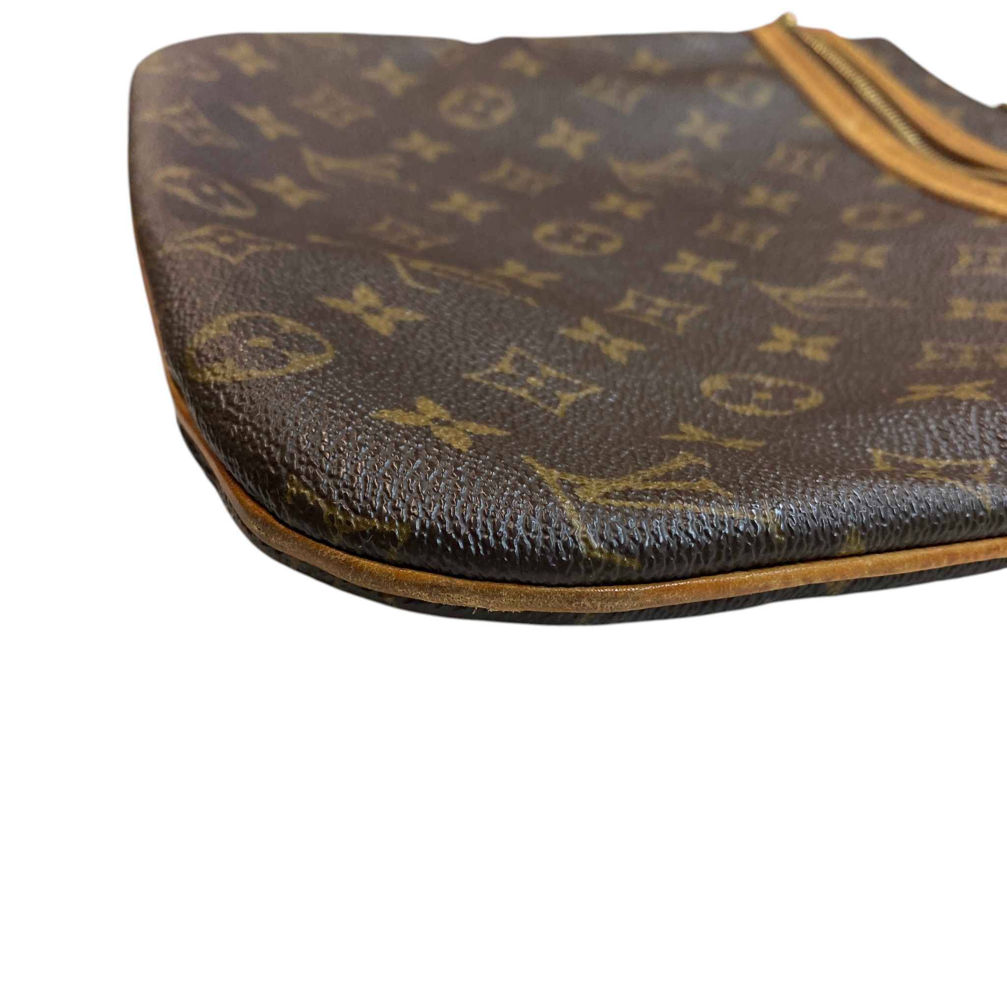Men's Monogram Pochette Bosphore Messenger Bag Brown