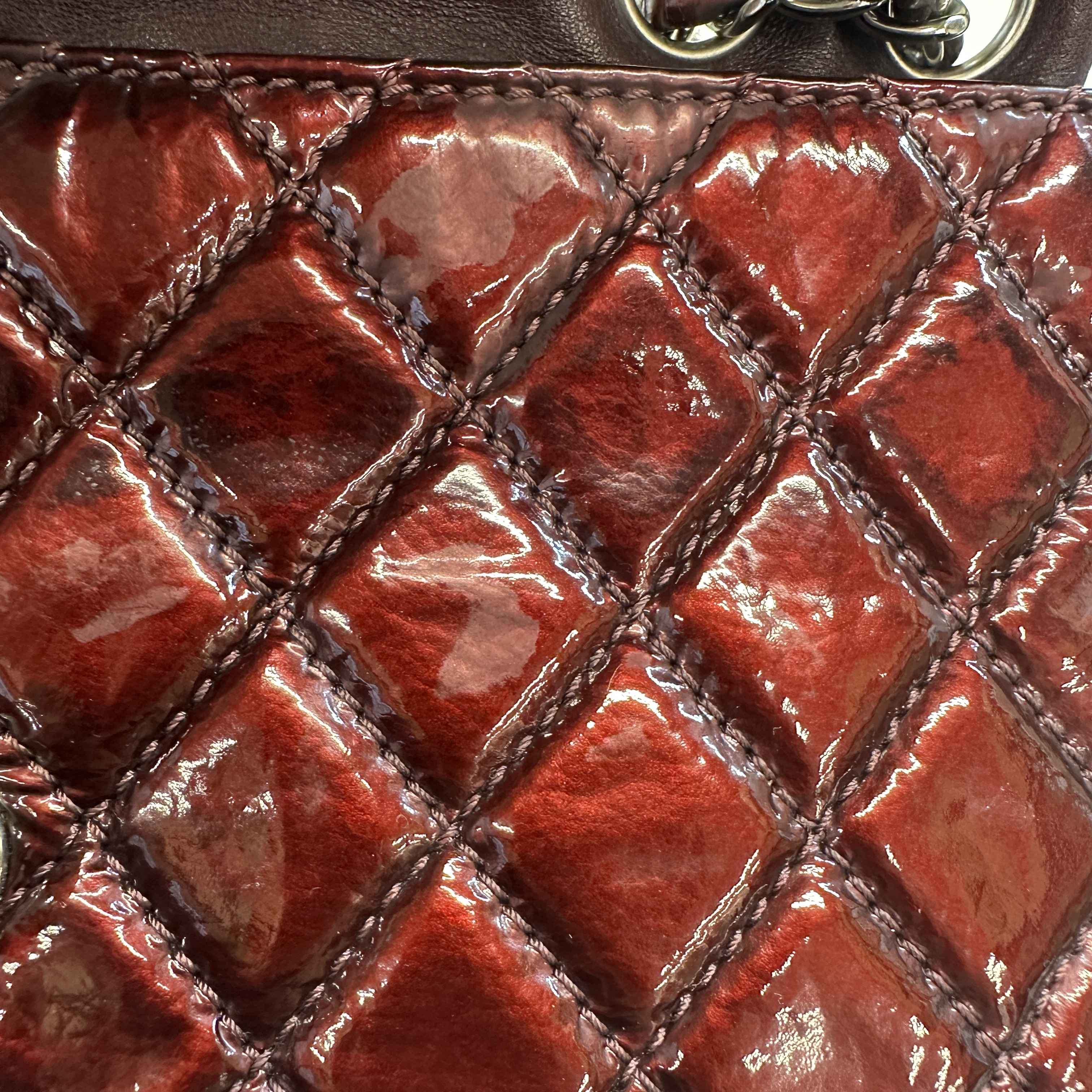 Women's Crinkled Patent Quilted East West Flap Bag Burgundy