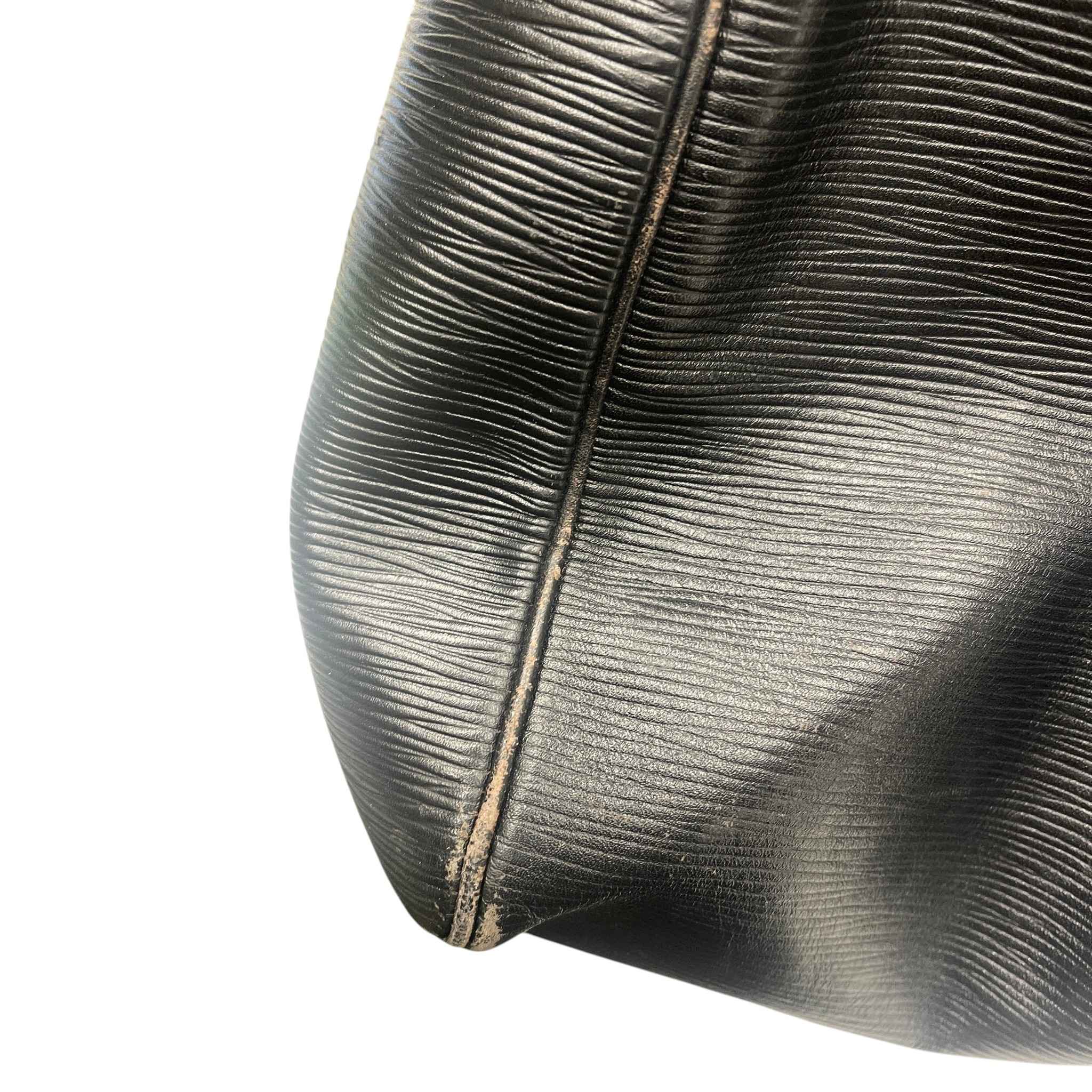 Men's Epi Leather Keepall Bag Black