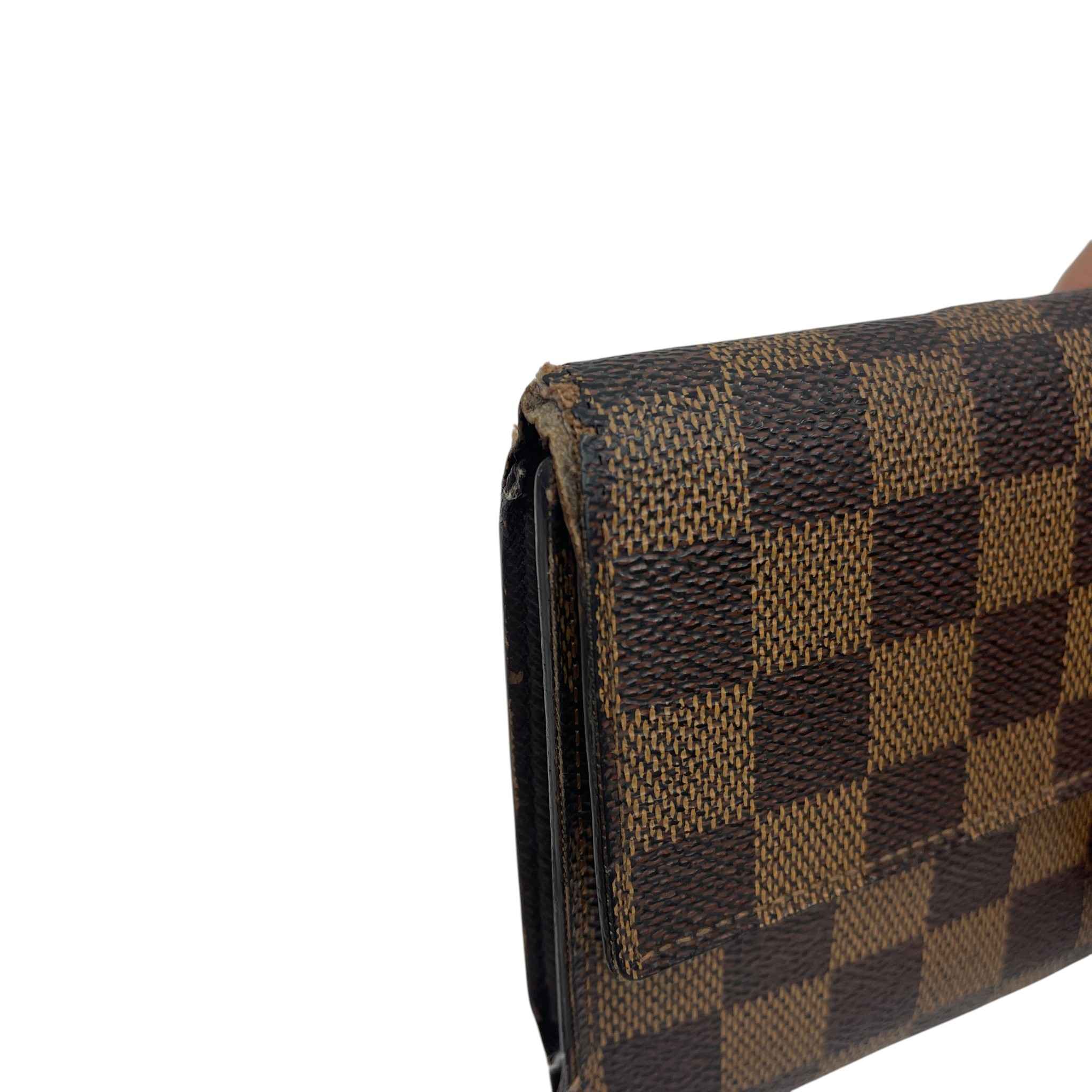 Women's Sarah Damier Ebene Wallet Brown