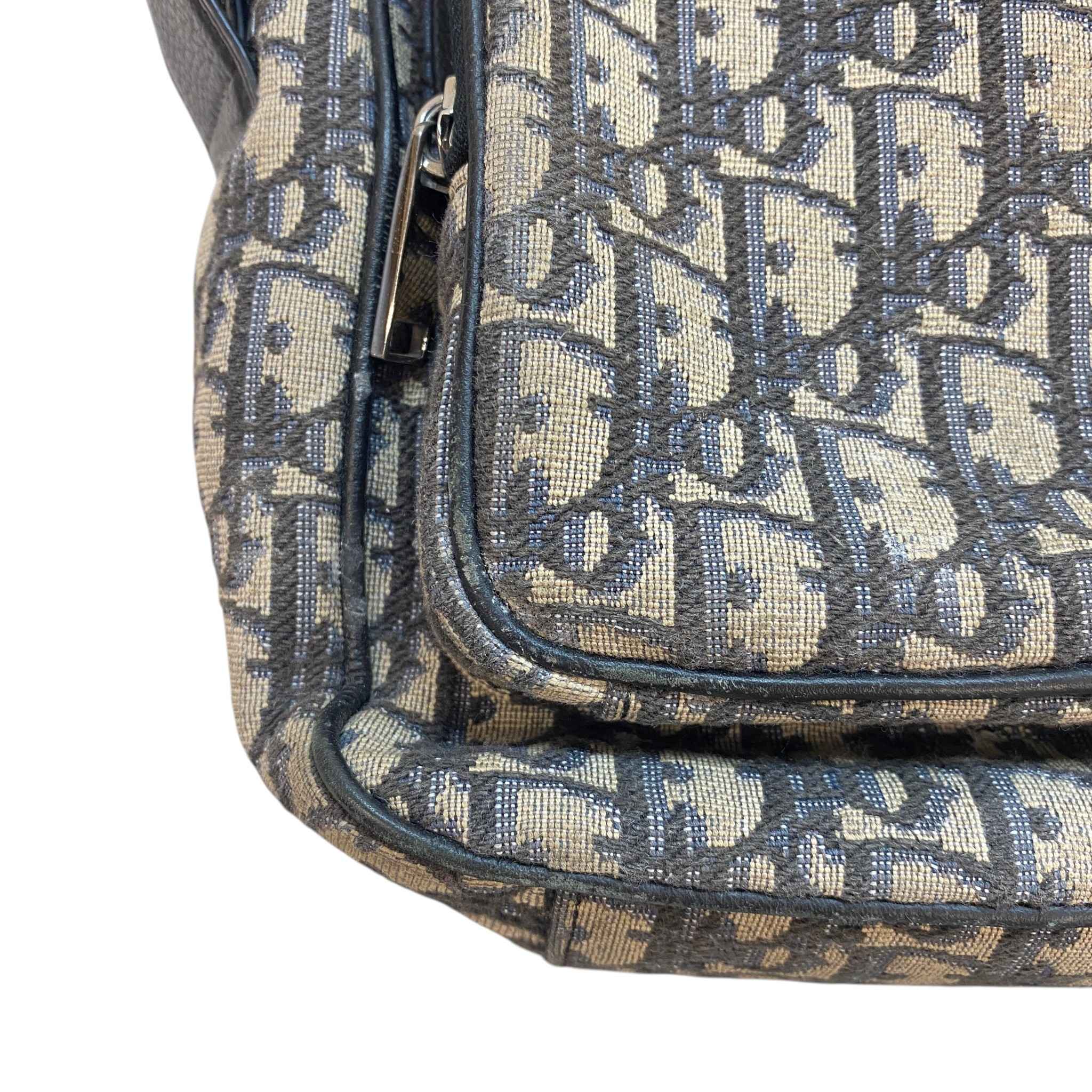 Men's Jacquard Rider Sling Bag Black