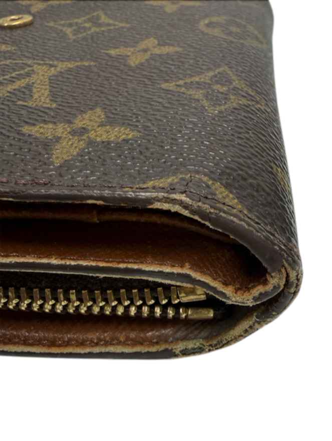 Women's Monogram French Kisslock Wallet Brown