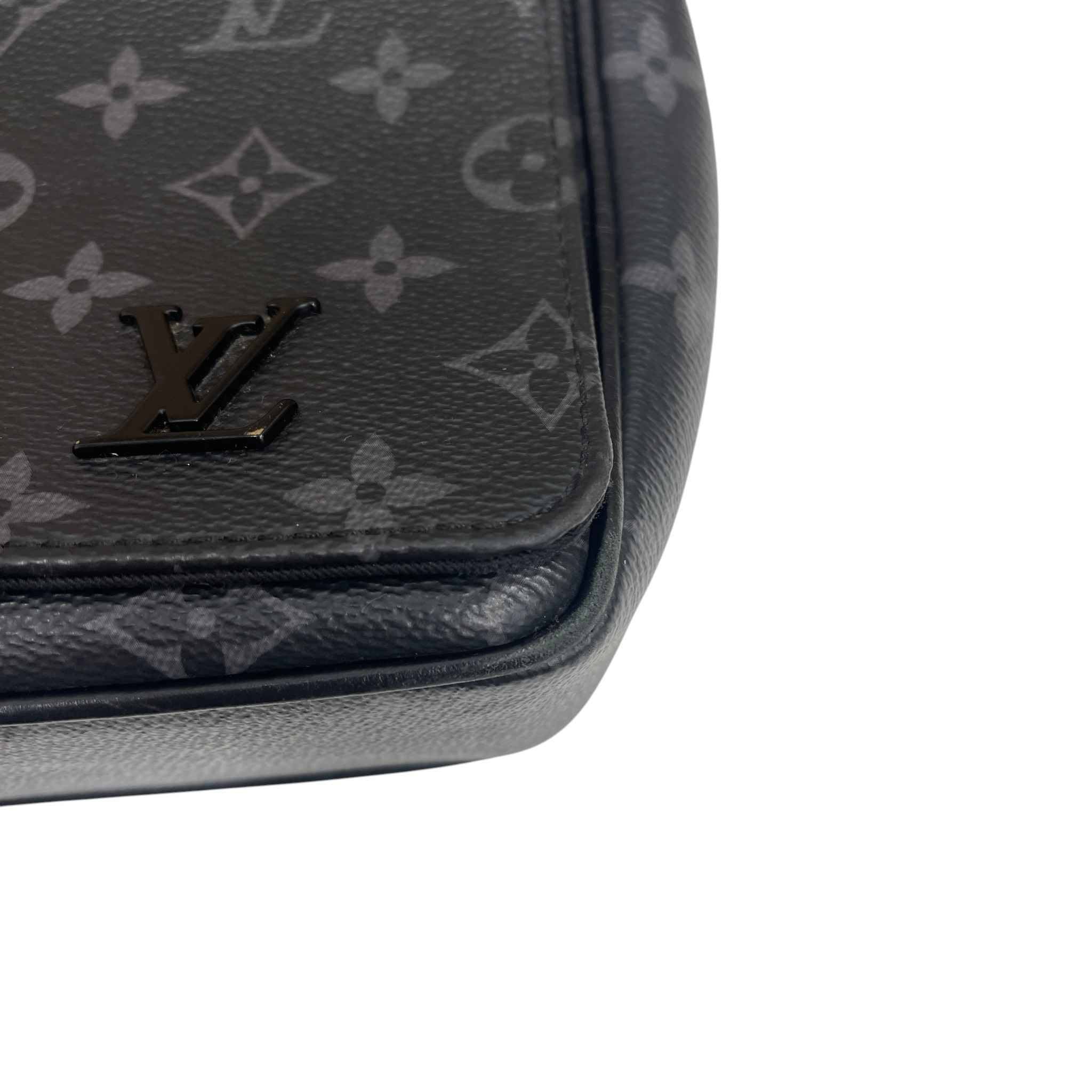 Men's District Pm Monogram Eclipse Messenger Bag Black