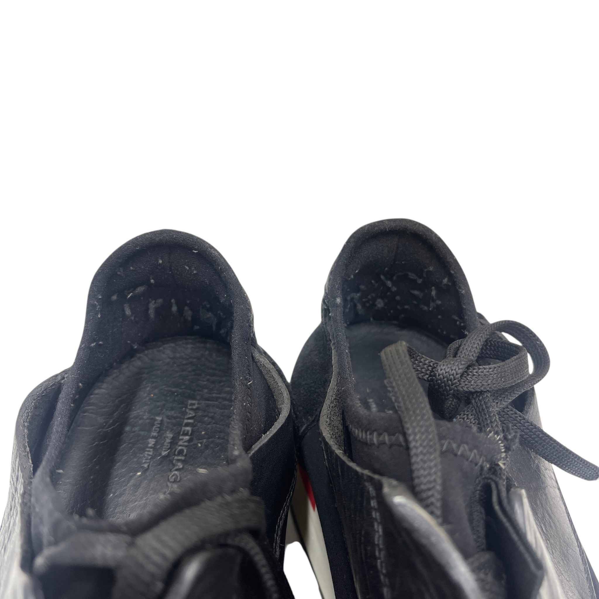 Men's Race Runner Low Trainers Black Size EU 41 / UK 7