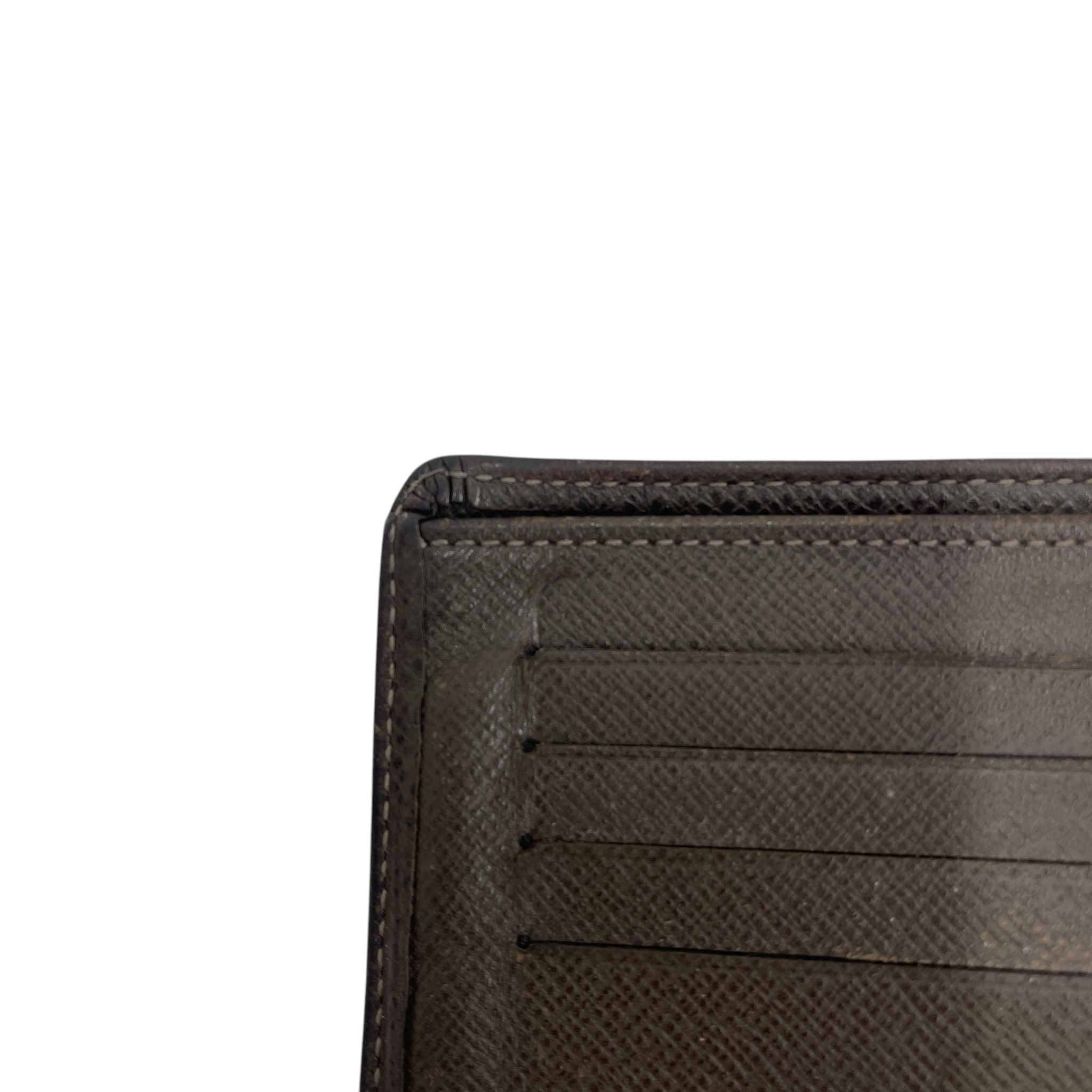 Men's Taiga Embossed Logo Wallet Brown