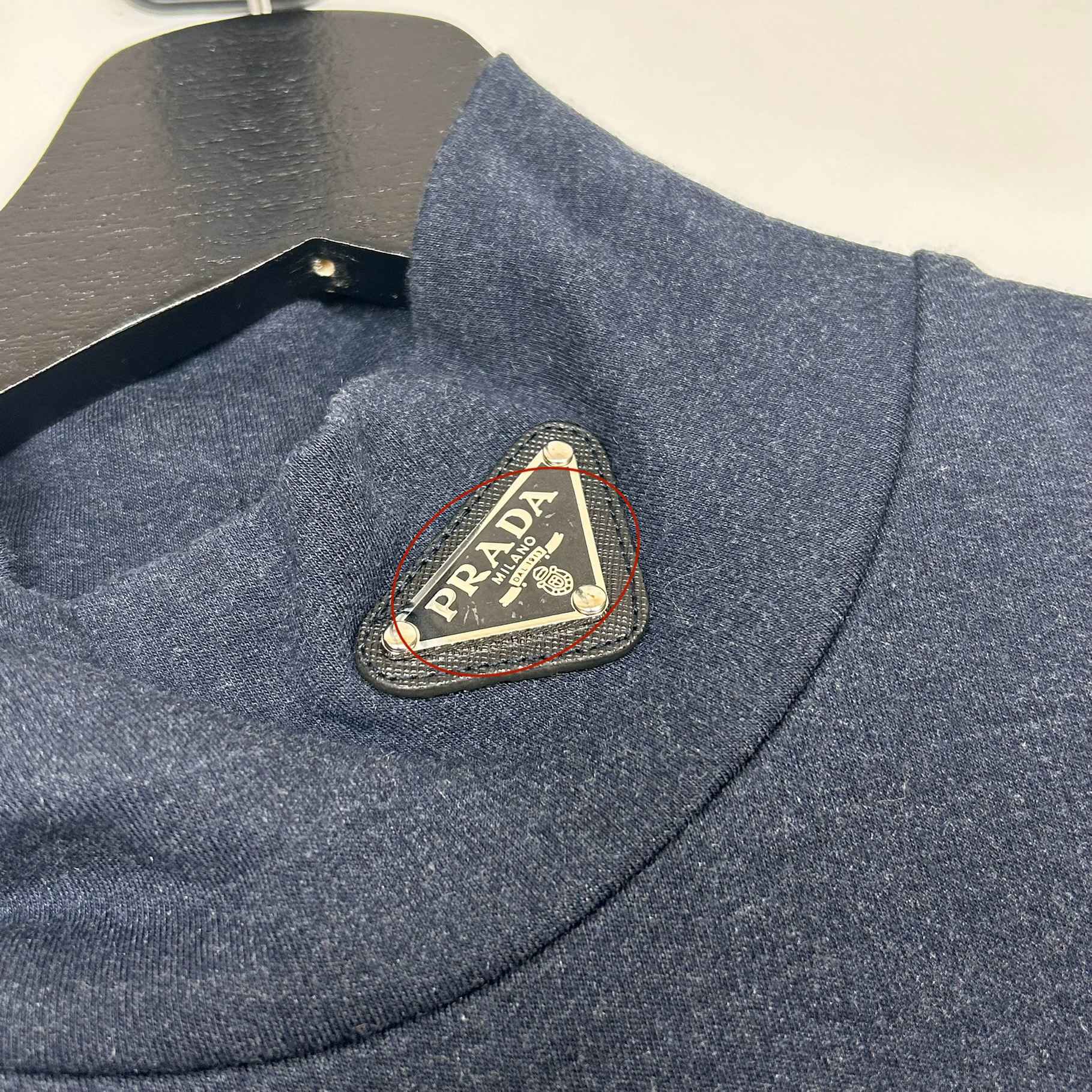 Men's Plaque Logo Sweatshirt Navy Size L