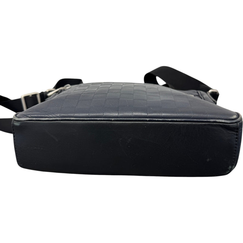 Men's Damier Infini District PM Messenger Bag Black